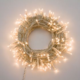 Lichterkette mit 600 warmweißen LEDs