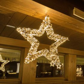 Estrella blanca 3D Ø 75 cm, microled blanco cálido y frío, uso interior