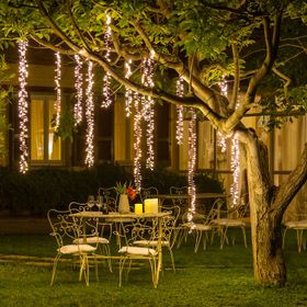 Cascata di luci Connect+ 3 nastri, 300 led bianco caldo, cavo verde, prolungabile