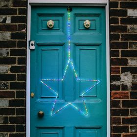 Étoile en métal blanc à accrocher Ø 55 cm, micro led RGB couleurs changeantes