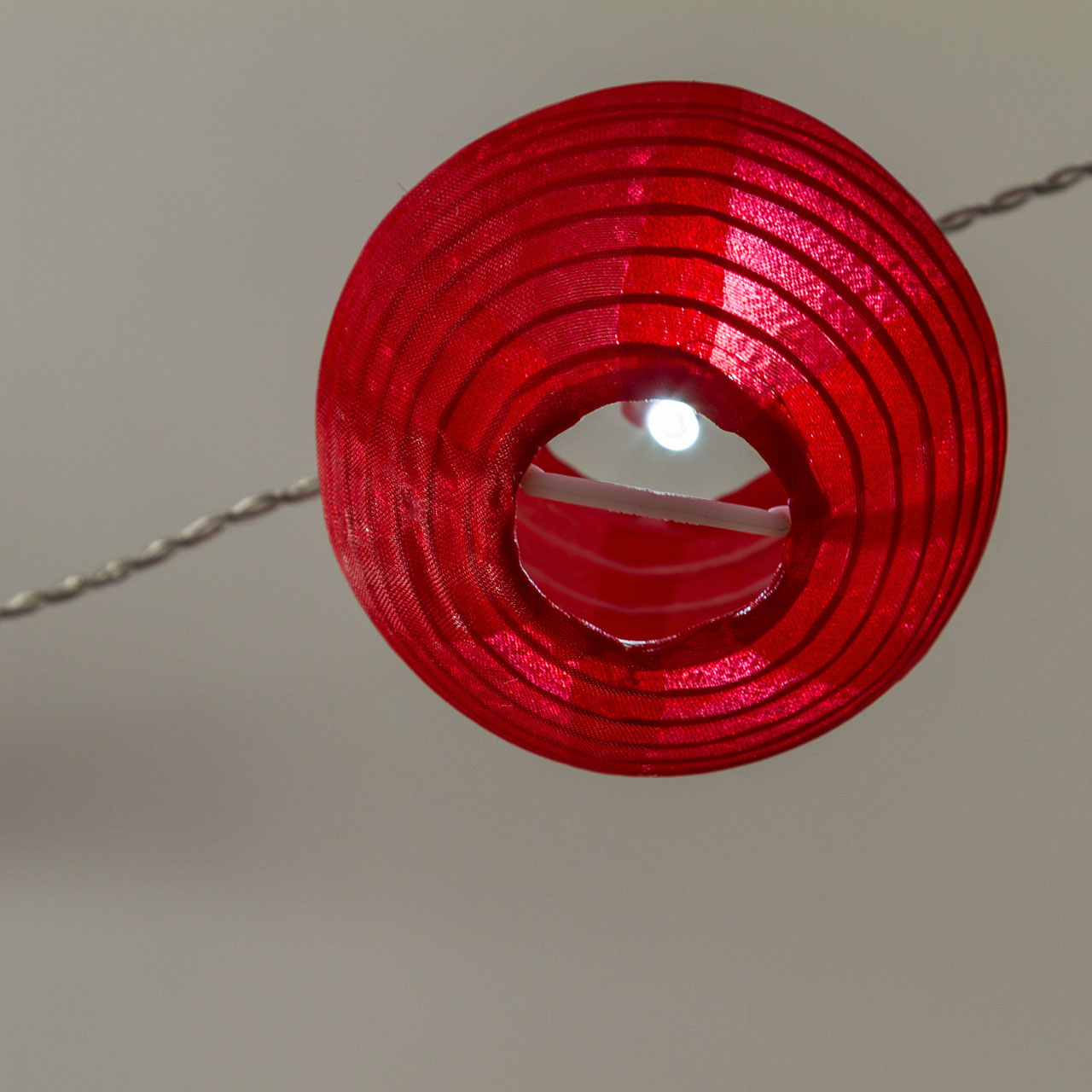 Dekolichterkette 5,25 m, 16 bunte Lampions mit kaltweißen LEDs 5 Dekolichterkette 5,25 m, 16 bunte Lampions mit kaltweißen LEDs 5