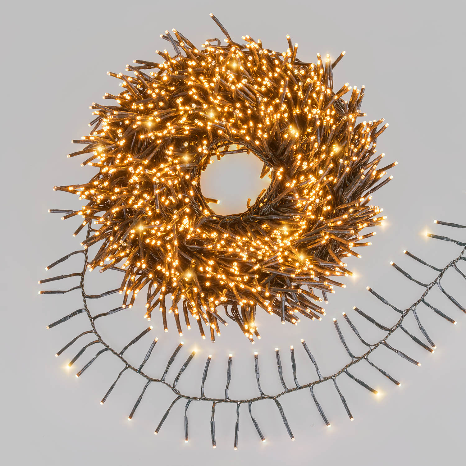 Lichterkette Cluster 30 m, 2000 Mini-LEDs extra warmweiß und warmweiß, grünes Kabel Lichterkette Cluster 30 m, 2000 Mini-LEDs extra warmweiß und warmweiß, grünes Kabel