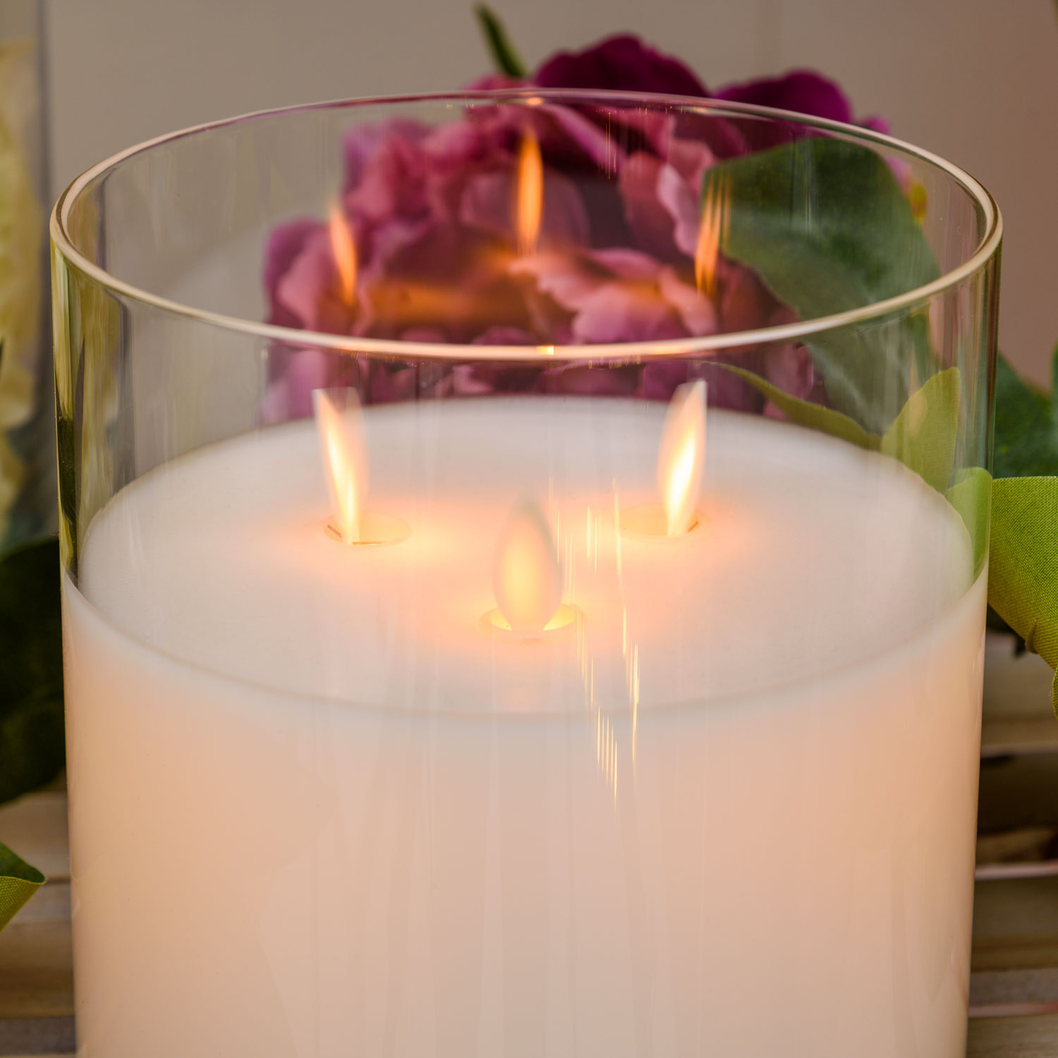 Bougie led en cire et verre 3 flammes, h 20 cm 6 Bougie led en cire et verre 3 flammes, h 20 cm 6