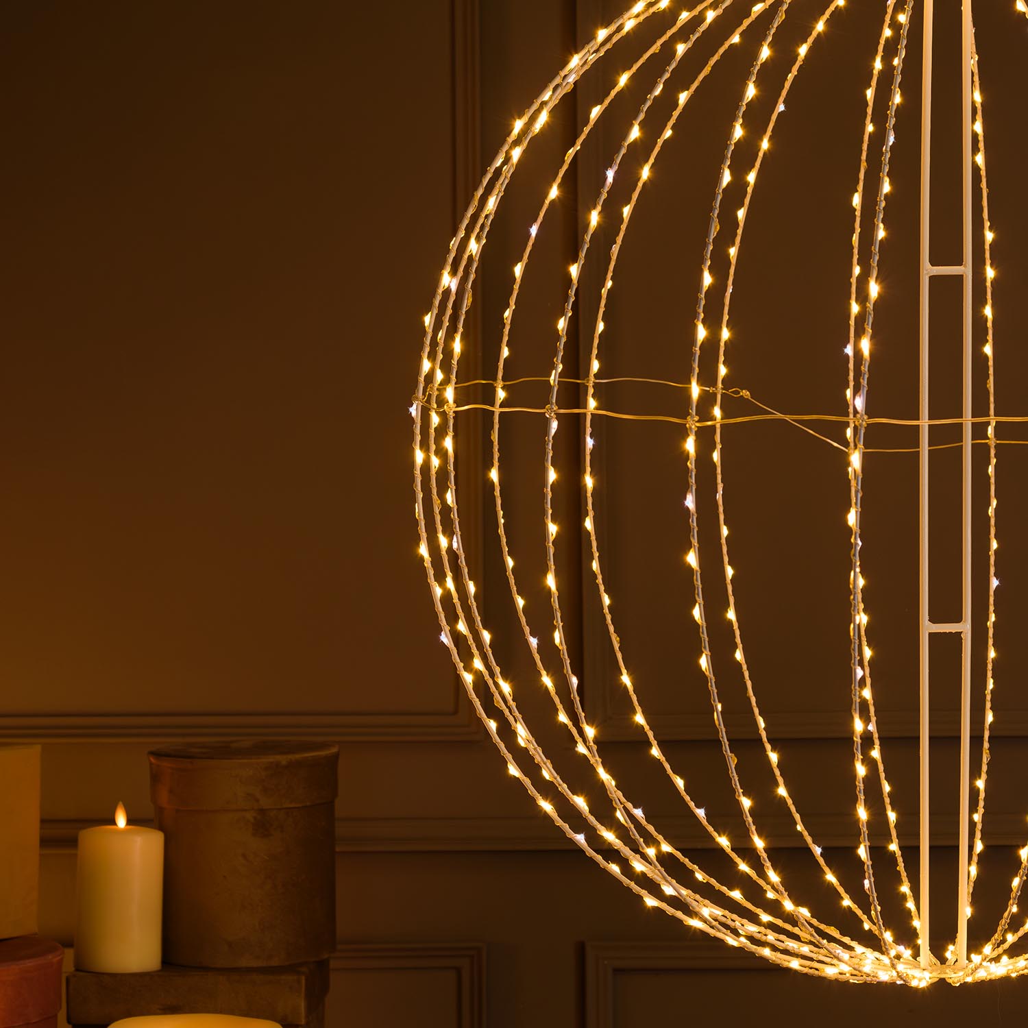 Ø 74 cm, Foldable White 3D Sphere, Warm White and White MicroEDs, for indoor use 3 Ø 74 cm, Foldable White 3D Sphere, Warm White and White MicroEDs, for indoor use 3