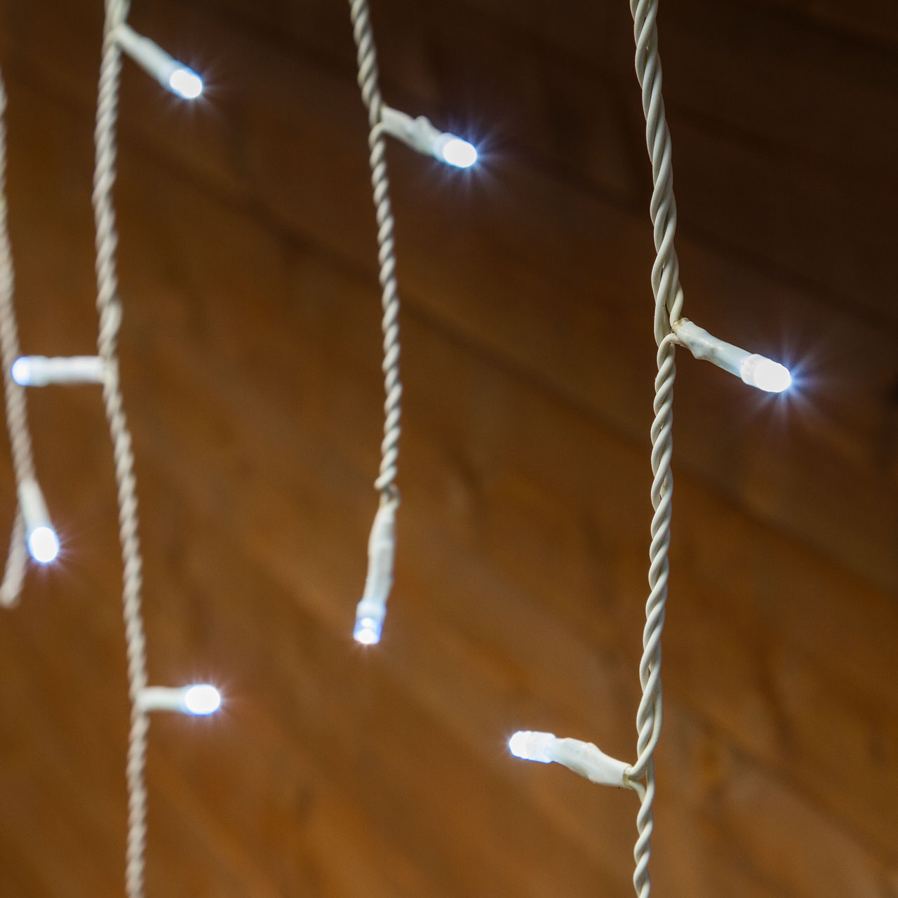 Estalactitas de luces Led 10,8 x h. 0,6 m 8 Estalactitas de luces Led 10,8 x h. 0,6 m 8