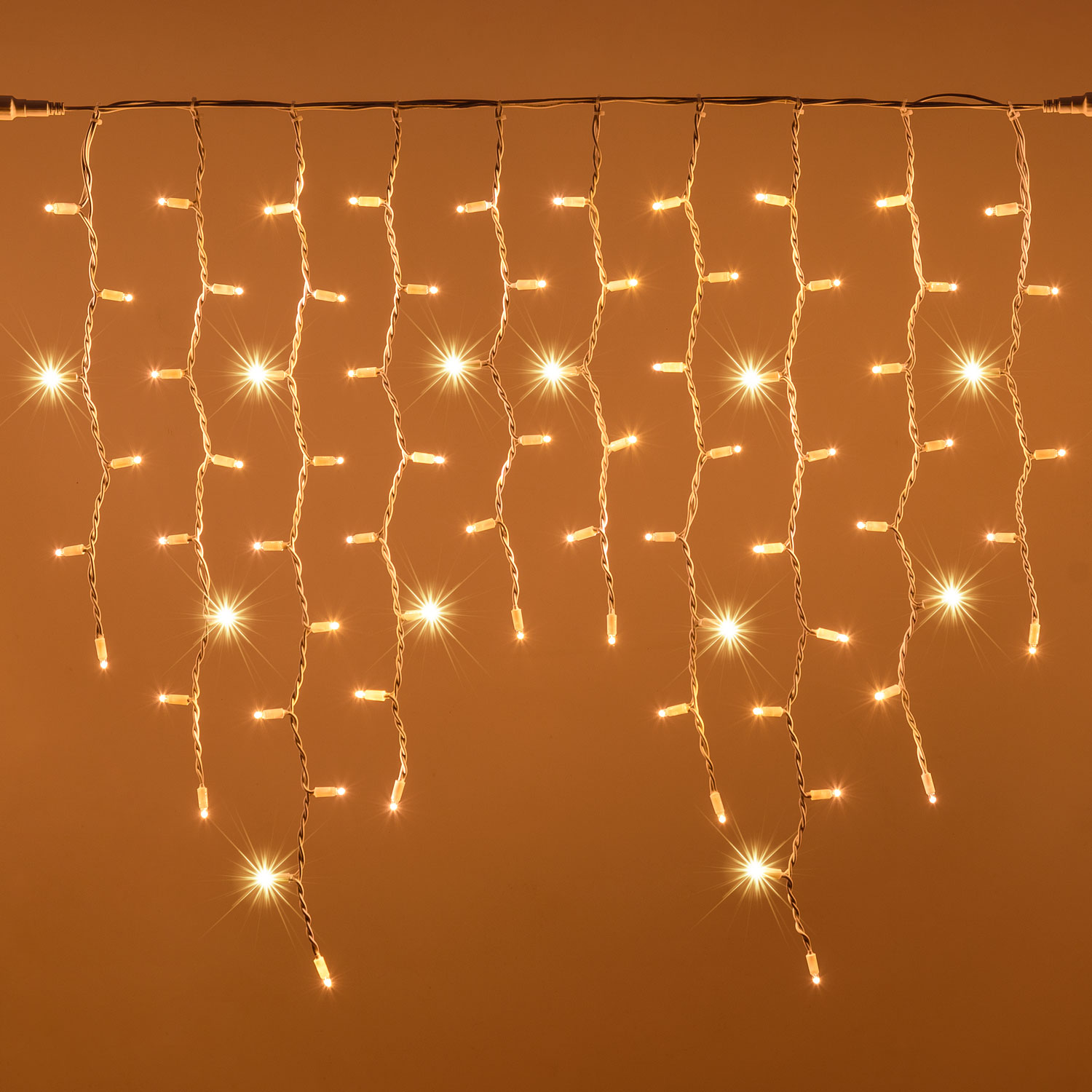 Eisregen-Lichterkette 3 x h 0,9 m, 228 MaxiLEDs warmweiß, erweiterbar, IP67 Eisregen-Lichterkette 3 x h 0,9 m, 228 MaxiLEDs warmweiß, erweiterbar, IP67