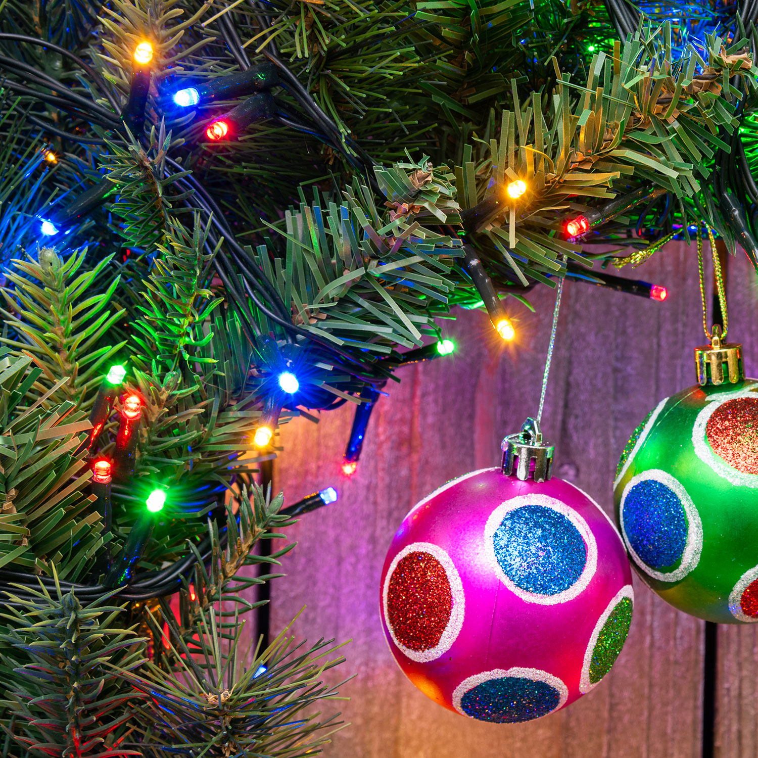 Catena a batteria con power bank 10 m, 200 miniled multicolor, cavo verde 3 Catena a batteria con power bank 10 m, 200 miniled multicolor, cavo verde 3