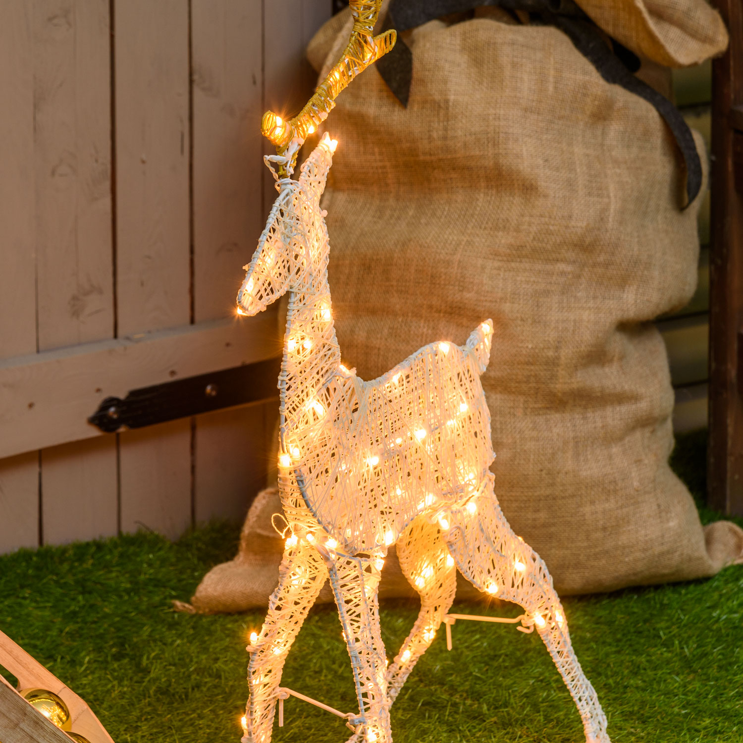 2D Light Cream & Brown Rentier h 72 cm, 83 LEDs Extra Warmweiß 8 2D Light Cream & Brown Rentier h 72 cm, 83 LEDs Extra Warmweiß 8