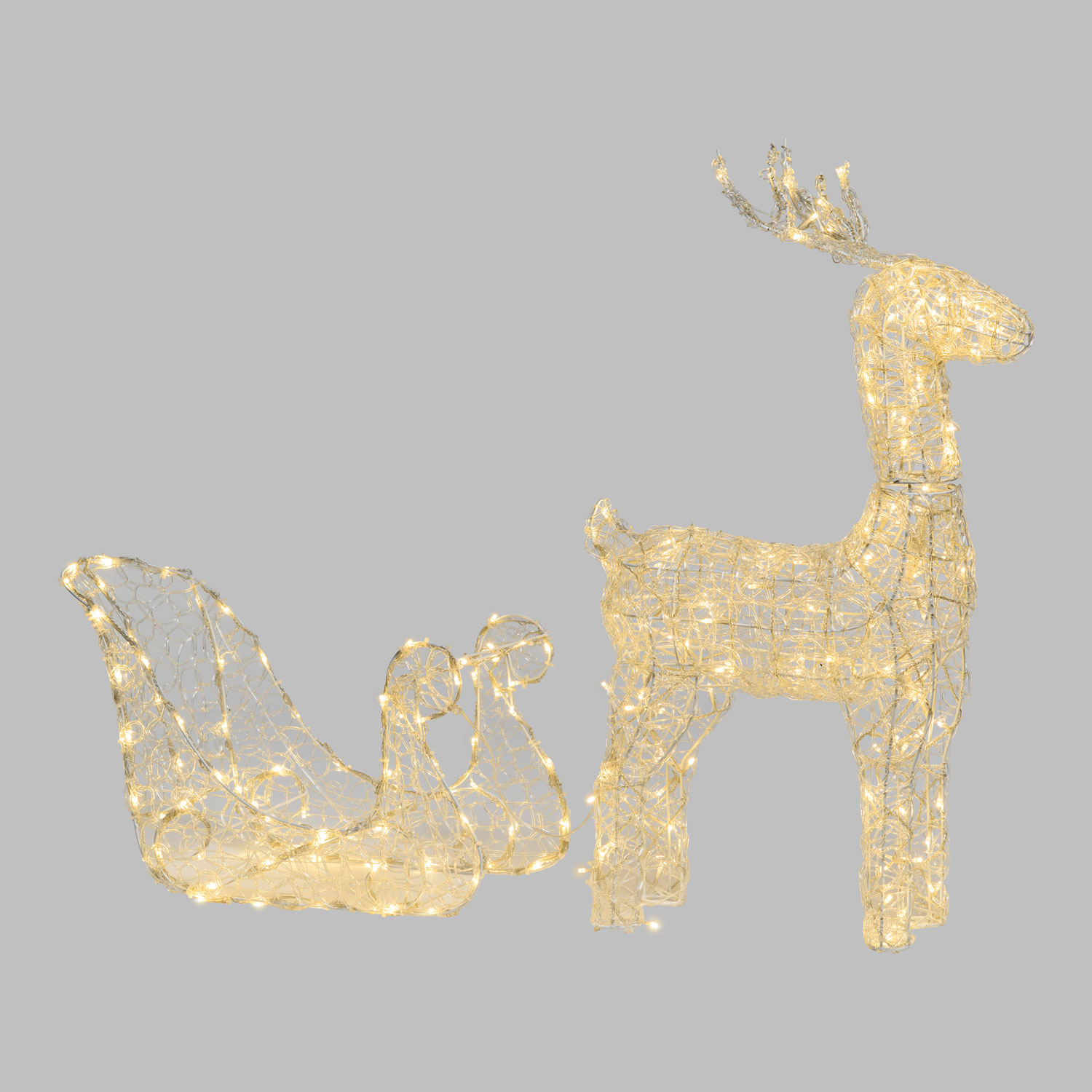 Renna con slitta 3D in acrilico trasparente, 240 led bianco caldo Renna con slitta 3D in acrilico trasparente, 240 led bianco caldo