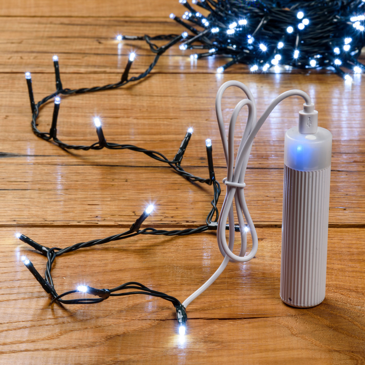 Lichterkette mit USB-POWERBANK 10 m, 200 MiniLEDs kaltweiß 7 Lichterkette mit USB-POWERBANK 10 m, 200 MiniLEDs kaltweiß 7