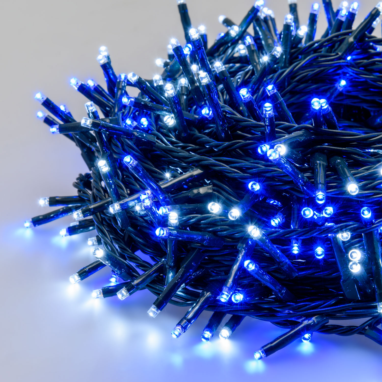 Catena 25,7 m, 360 miniled bianco freddo e blu, cavo verde 3 Catena 25,7 m, 360 miniled bianco freddo e blu, cavo verde 3