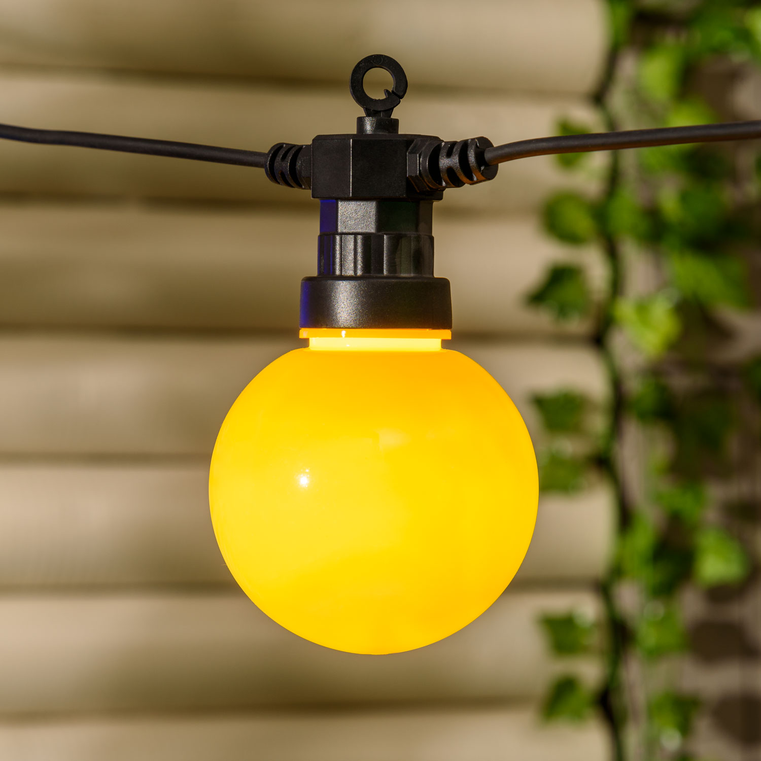 6 m Festoon Lights, 20 Ø 80 mm Coloured Bulbs, Filament LED 6 6 m Festoon Lights, 20 Ø 80 mm Coloured Bulbs, Filament LED 6