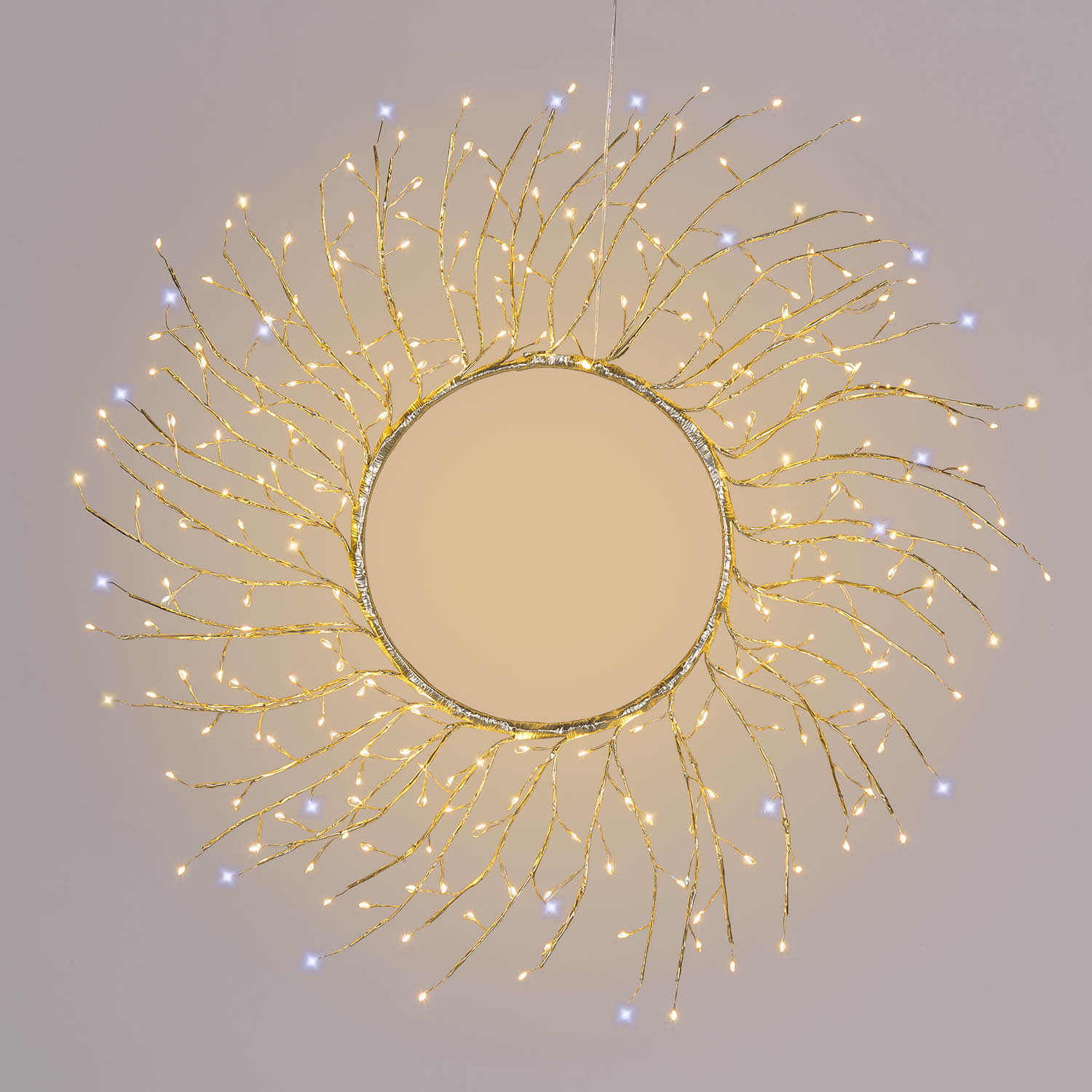 Champagnerfarbener Kranz TIGLIO Ø 60 cm, 260 Micro-LEDs in Warmweiß und Kaltweiß, für den Innenbereich geeignet Champagnerfarbener Kranz TIGLIO Ø 60 cm, 260 Micro-LEDs in Warmweiß und Kaltweiß, für den Innenbereich geeignet