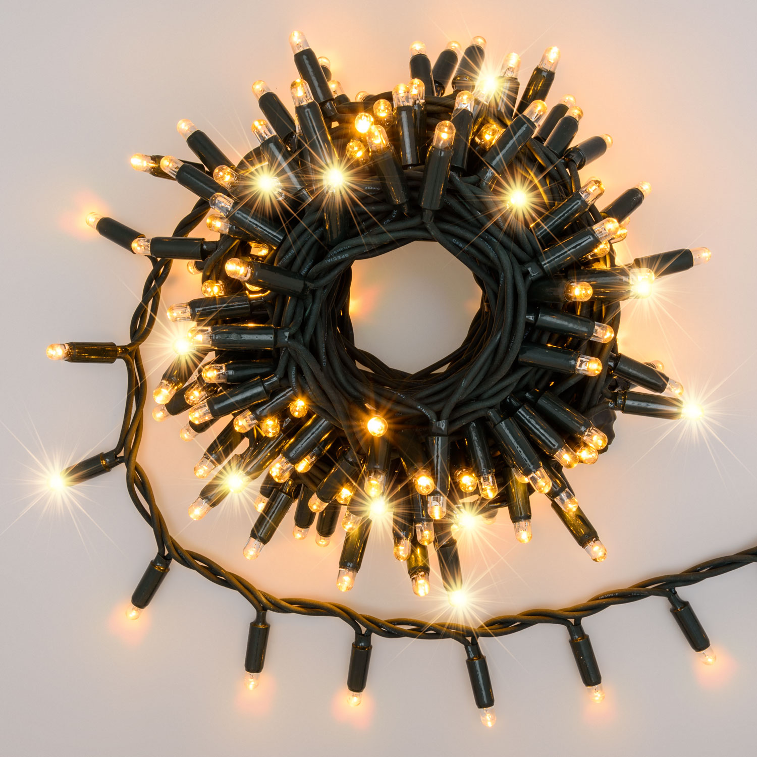Lichterkette 10 m, 200 Maxi LEDs warmweiß, grünes Kabel, erweiterbar, IP67 Lichterkette 10 m, 200 Maxi LEDs warmweiß, grünes Kabel, erweiterbar, IP67