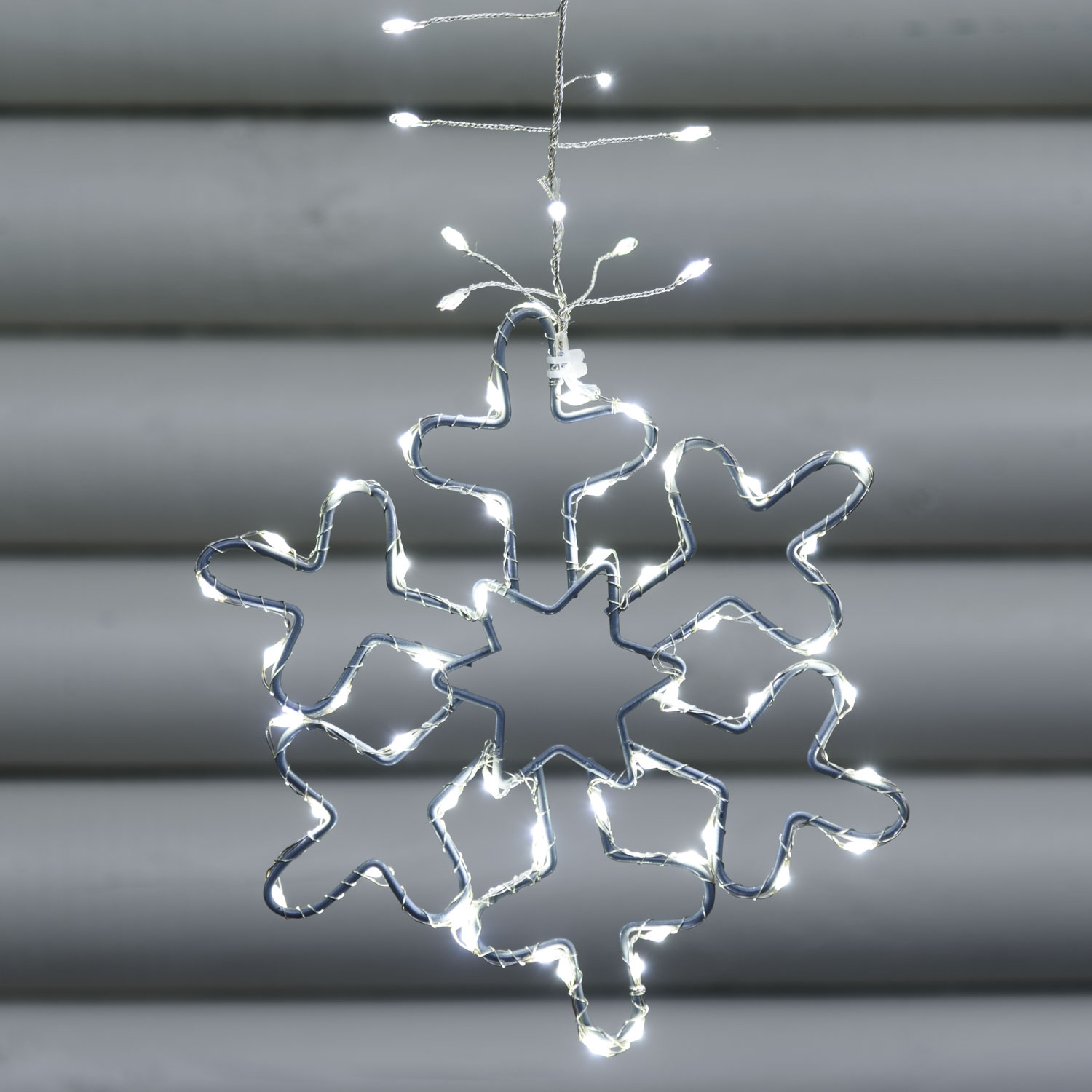 Stalattite decorata con cristalli di neve 3,2 x h 0,8 m, 728 microled bianco freddo 4 Stalattite decorata con cristalli di neve 3,2 x h 0,8 m, 728 microled bianco freddo 4
