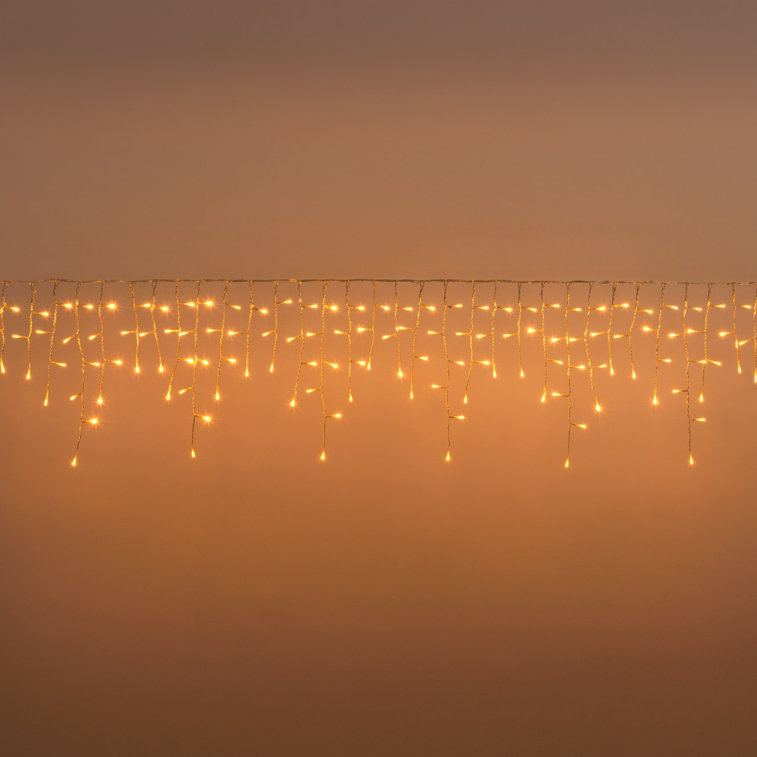 5 x h 0.36m Warm White Connect+ Icicle Lights, 400 LEDs, transparent cable, connectable 9 5 x h 0.36m Warm White Connect+ Icicle Lights, 400 LEDs, transparent cable, connectable 9