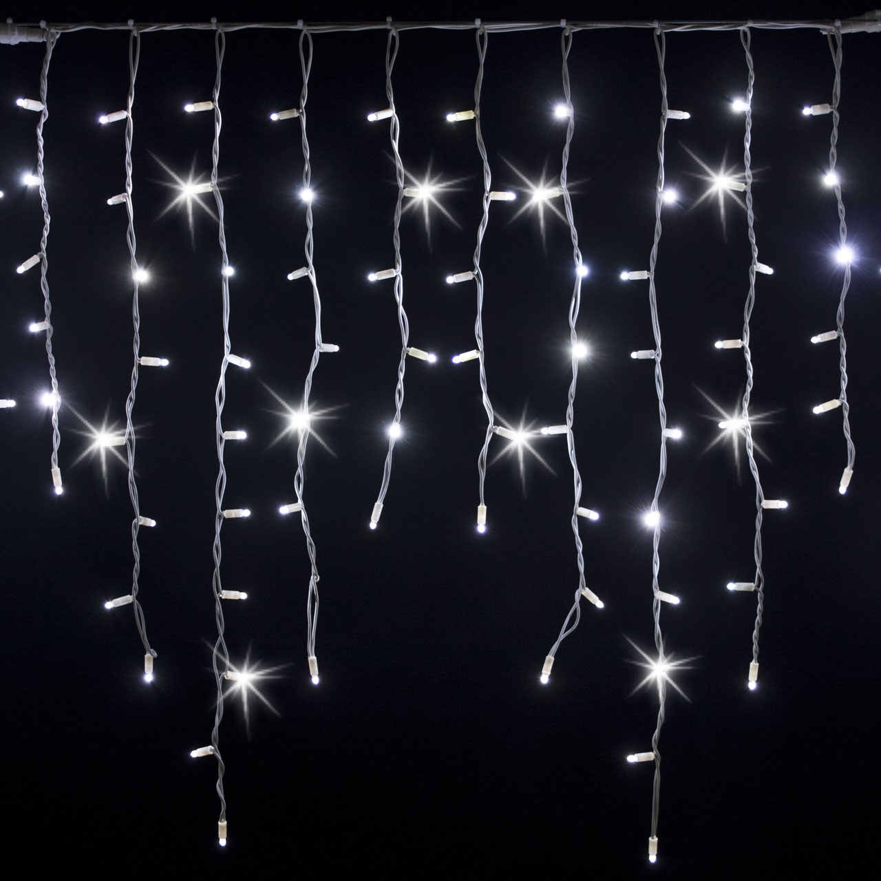 Stalactite 3 x 0,9 m, 228 maxiled blanc froid, IP67 6 Stalactite 3 x 0,9 m, 228 maxiled blanc froid, IP67 6