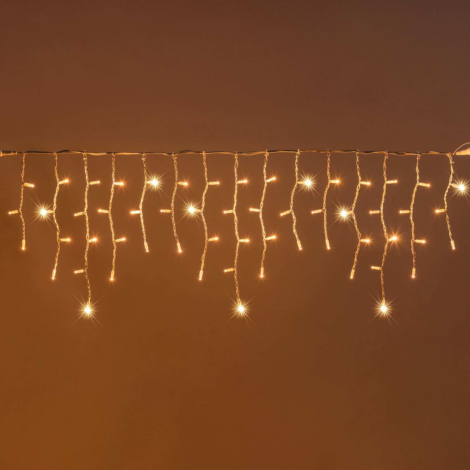 Eisregen-Lichterkette 3 x h 0,5 m, 114 MaxiLEDs warmweiß, weißes Kabel Eisregen-Lichterkette 3 x h 0,5 m, 114 MaxiLEDs warmweiß, weißes Kabel