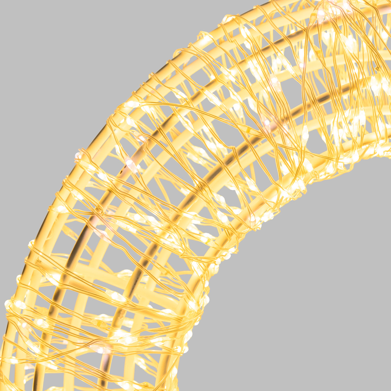 Couronne Blanche en 3D, Ø 35 cm, 1000 Microled haute densité blanc chaud et froid, utilisation en intérieur 7 Couronne Blanche en 3D, Ø 35 cm, 1000 Microled haute densité blanc chaud et froid, utilisation en intérieur 7