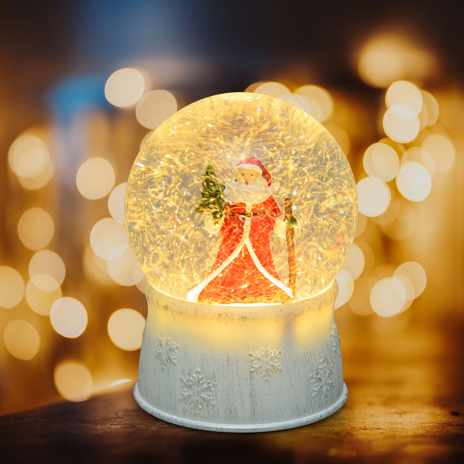 Weiße LED Schneekugel Weihnachtsmann, h. 17 cm, warmweiß Weiße LED Schneekugel Weihnachtsmann, h. 17 cm, warmweiß