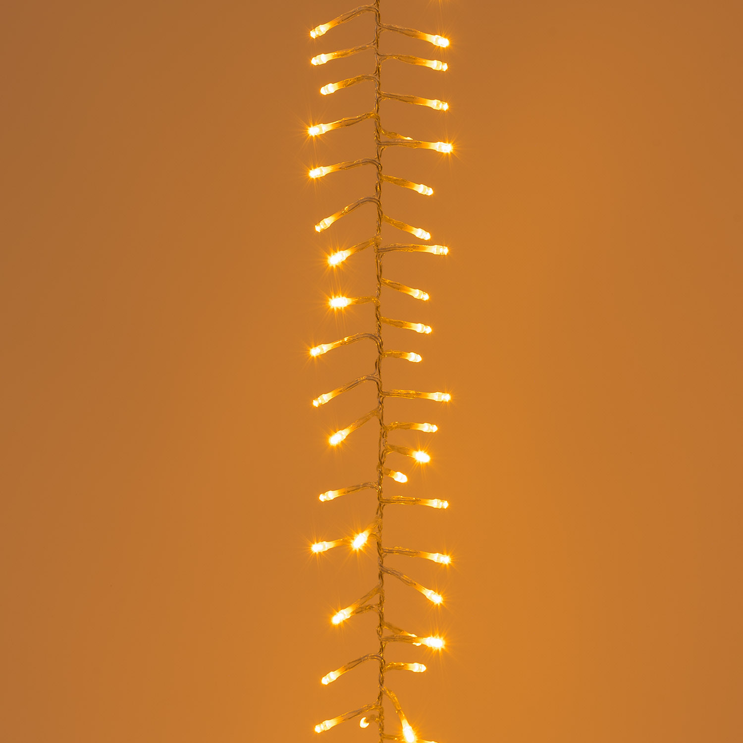 3-Bänder Clusterlichterkette Connect+, 300 LEDs Warmweiß, transparentes Kabel, verlängerbar 4 3-Bänder Clusterlichterkette Connect+, 300 LEDs Warmweiß, transparentes Kabel, verlängerbar 4