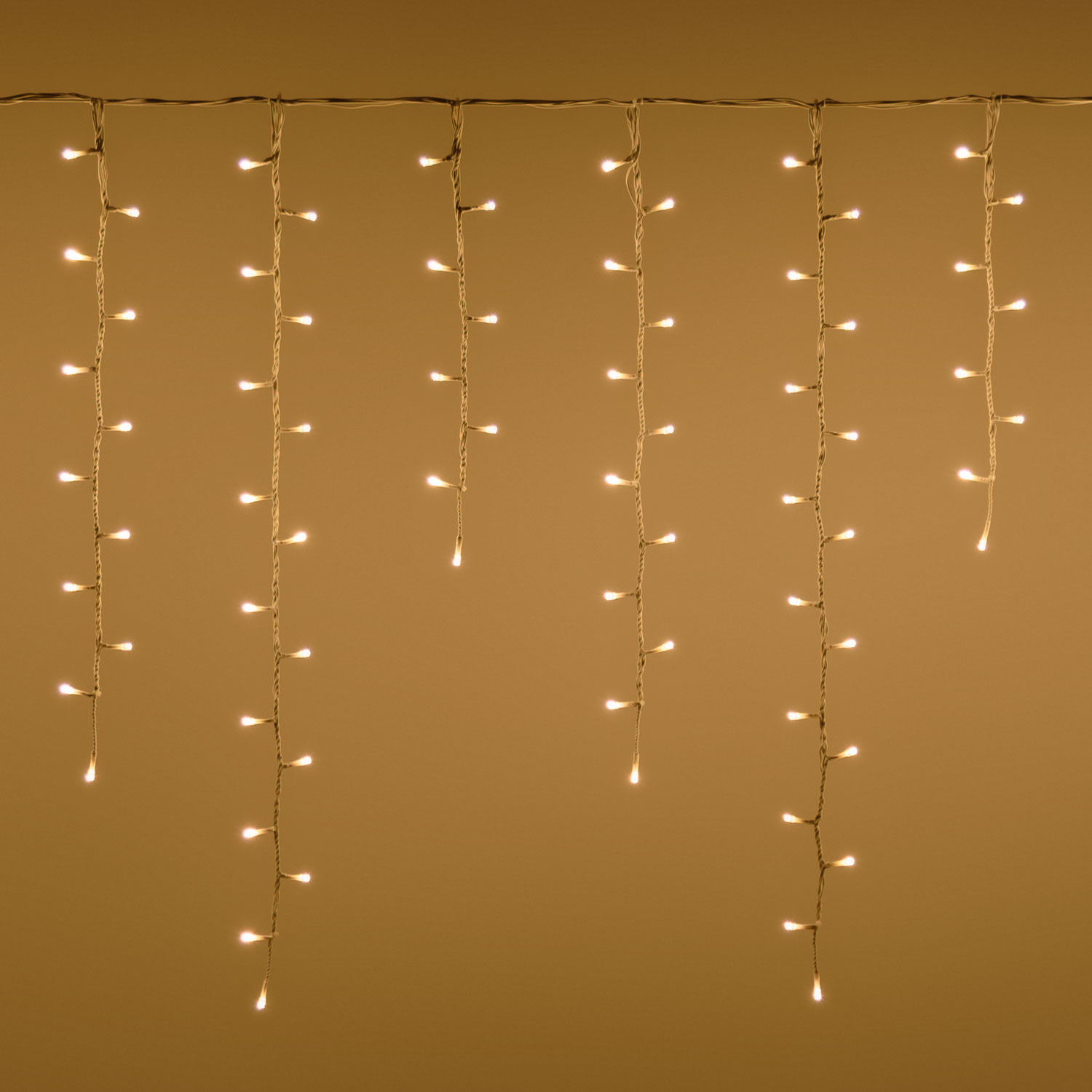 Eisregen Lichterkette Schneefall Effekt, 3,6 x h 0,8 m, 288 LEDs warmweiß Eisregen Lichterkette Schneefall Effekt, 3,6 x h 0,8 m, 288 LEDs warmweiß
