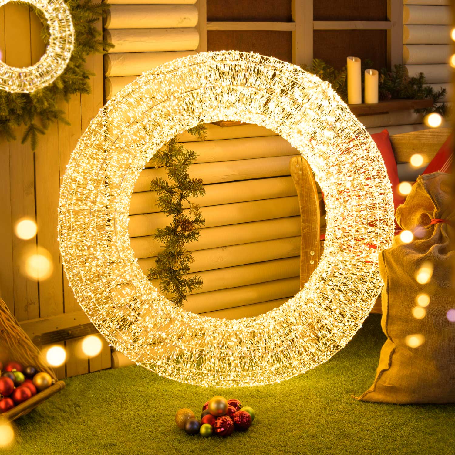 Couronne Blanche en 3D, Ø 110 cm, 15000 Microled haute densité blanc chaud et froid, utilisation en intérieur Couronne Blanche en 3D, Ø 110 cm, 15000 Microled haute densité blanc chaud et froid, utilisation en intérieur