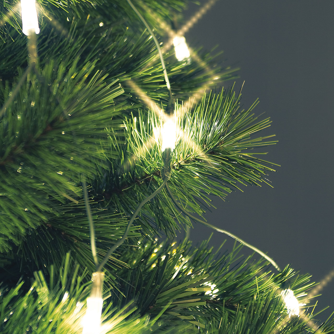 Filet lumineux pour arbre de Noël 3,8 x h. 2 m, LED blanc chaud 6 Filet lumineux pour arbre de Noël 3,8 x h. 2 m, LED blanc chaud 6