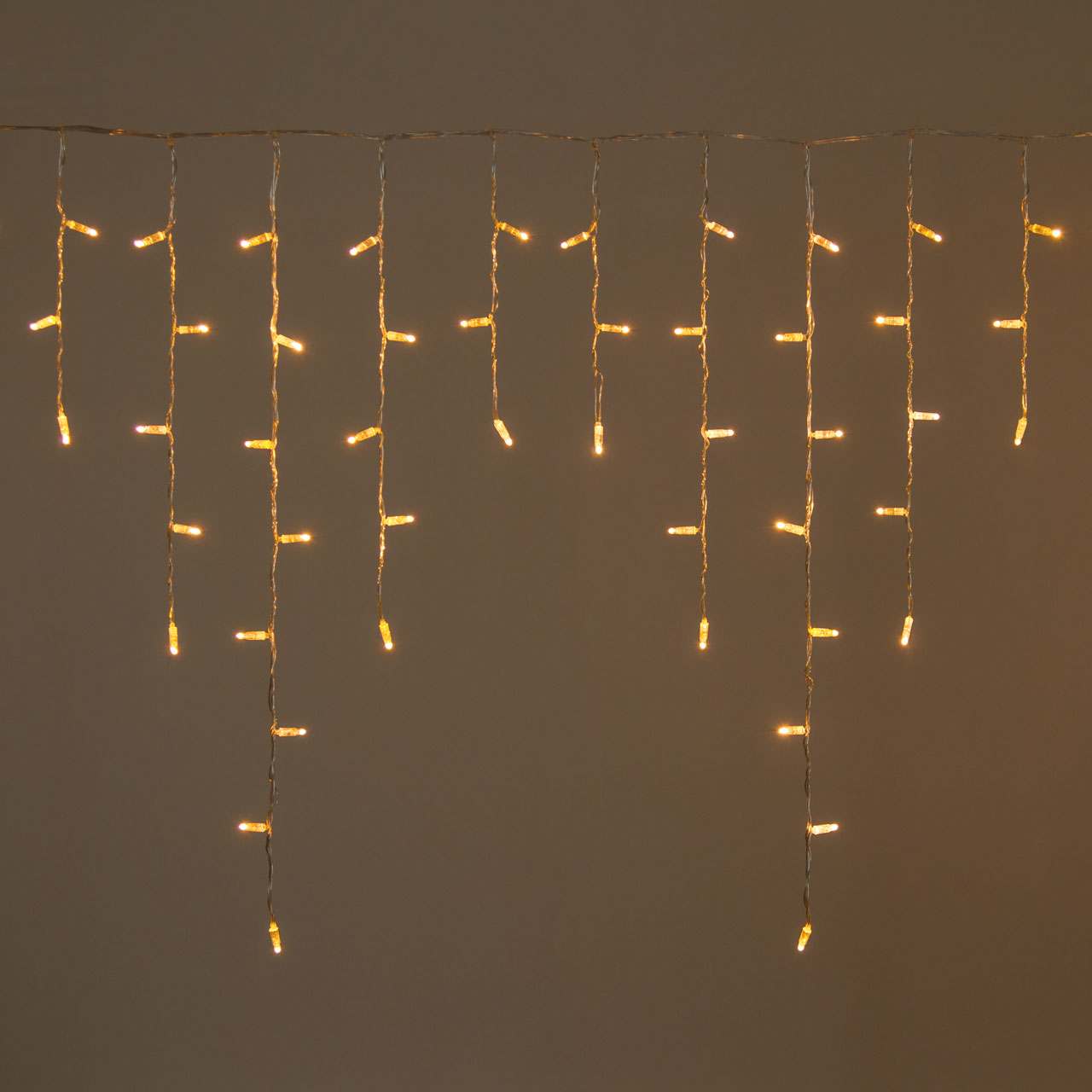 Stalactite 3 x 0,9 m, 120 maxiled blanc chaud, câble transparent, prolongeable Stalactite 3 x 0,9 m, 120 maxiled blanc chaud, câble transparent, prolongeable