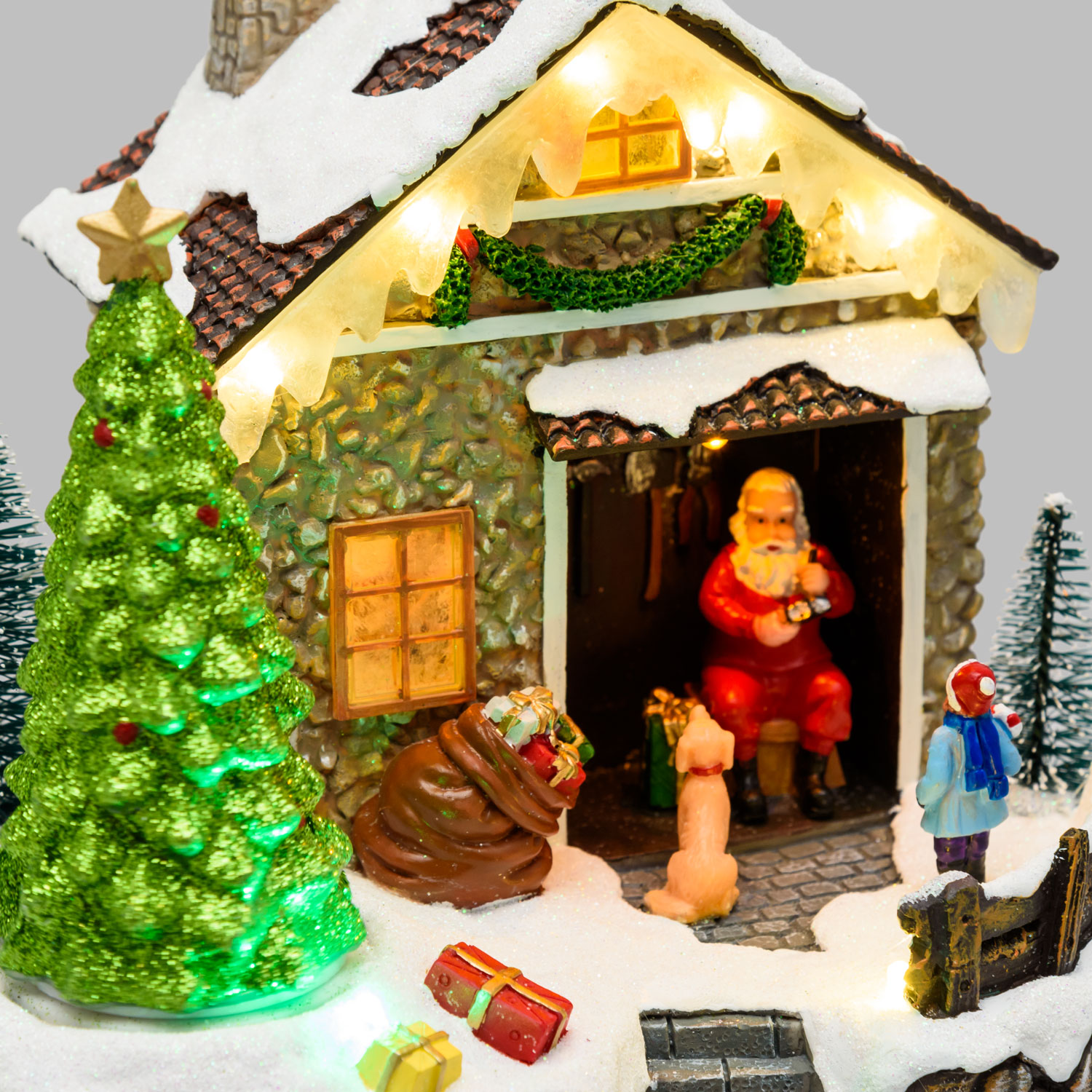 Maison du Père Noël avec Sapin de Noël tournant, h 17 cm, musiques de Noël 8 Maison du Père Noël avec Sapin de Noël tournant, h 17 cm, musiques de Noël 8