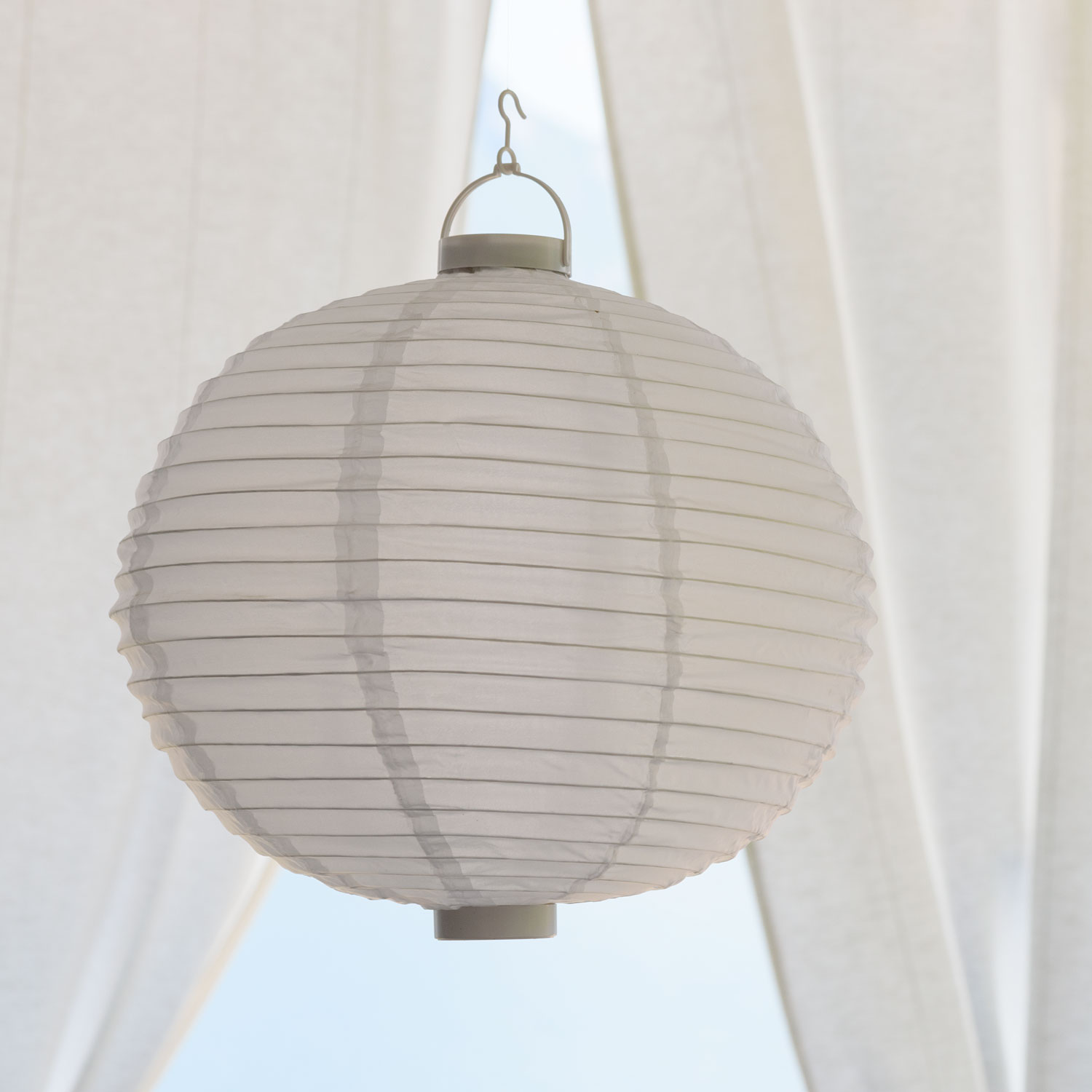 Weißer LED-Lampion Ø 40 cm, warmweißes Licht Weißer LED-Lampion Ø 40 cm, warmweißes Licht