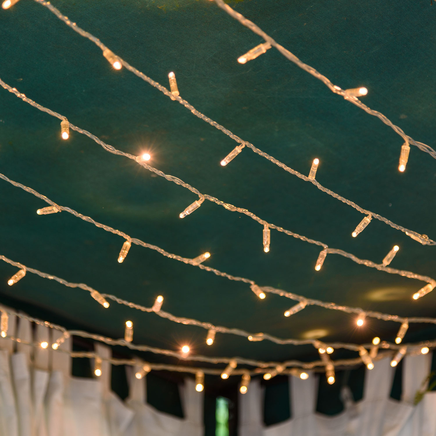 Lichtervorhang 1 x h 2 m, 96 Maxi LEDs warmweiß, transparentes Kabel, erweiterbar 6 Lichtervorhang 1 x h 2 m, 96 Maxi LEDs warmweiß, transparentes Kabel, erweiterbar 6