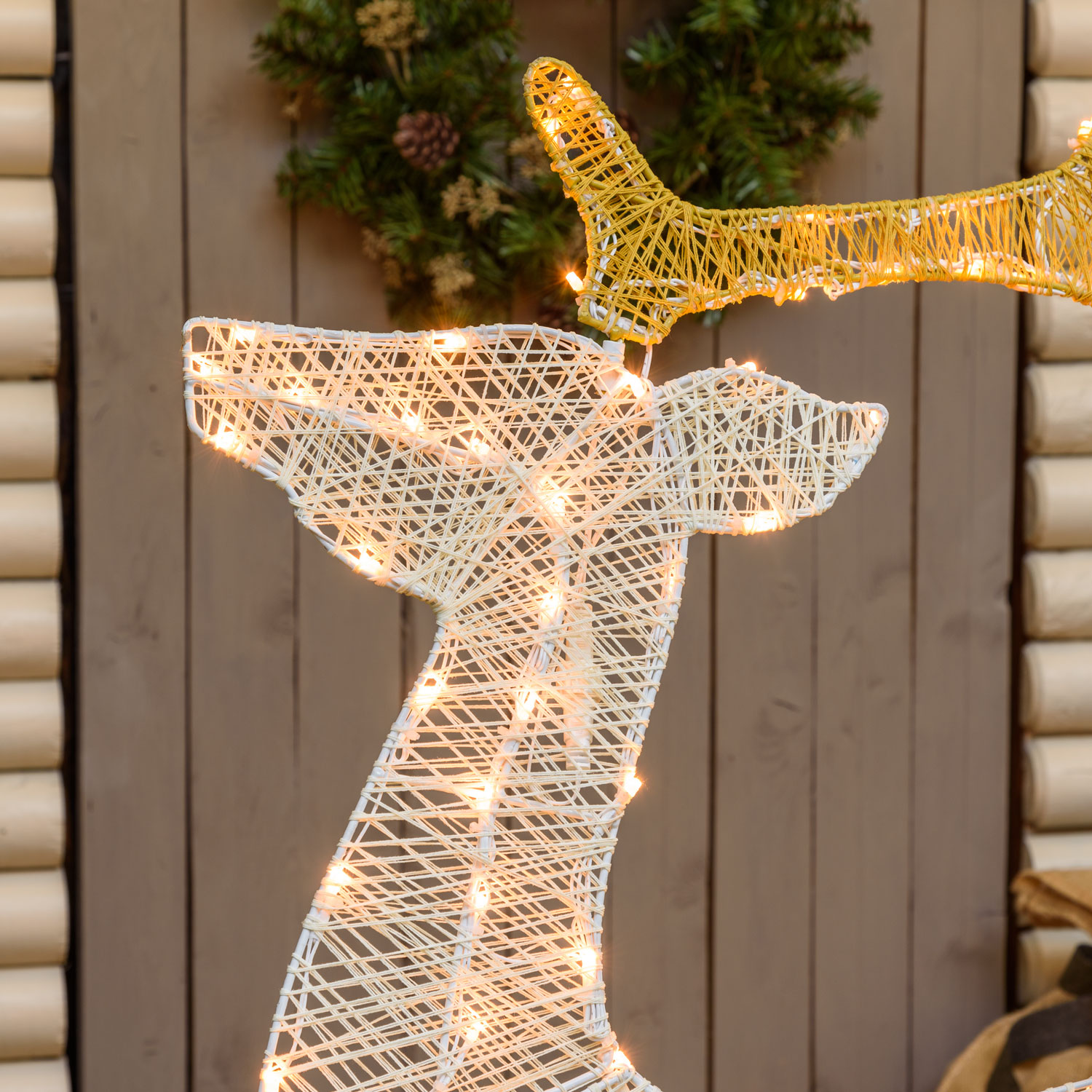 2D Light Cream & Brown Rentier H 137 cm, 170 LEDs Extra Warmweiß 7 2D Light Cream & Brown Rentier H 137 cm, 170 LEDs Extra Warmweiß 7
