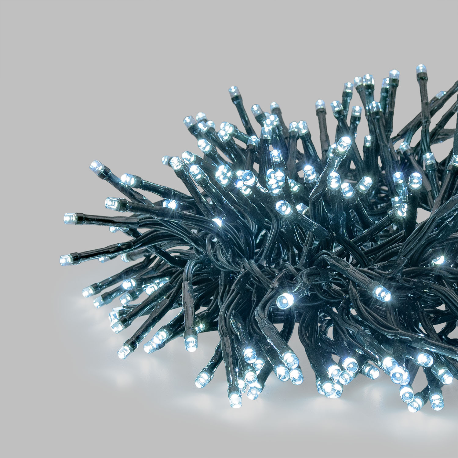 Lichterkette Cluster Connect+ 3 m, 300 LEDs Kaltweiß, grünes Kabel, verlängerbar 2