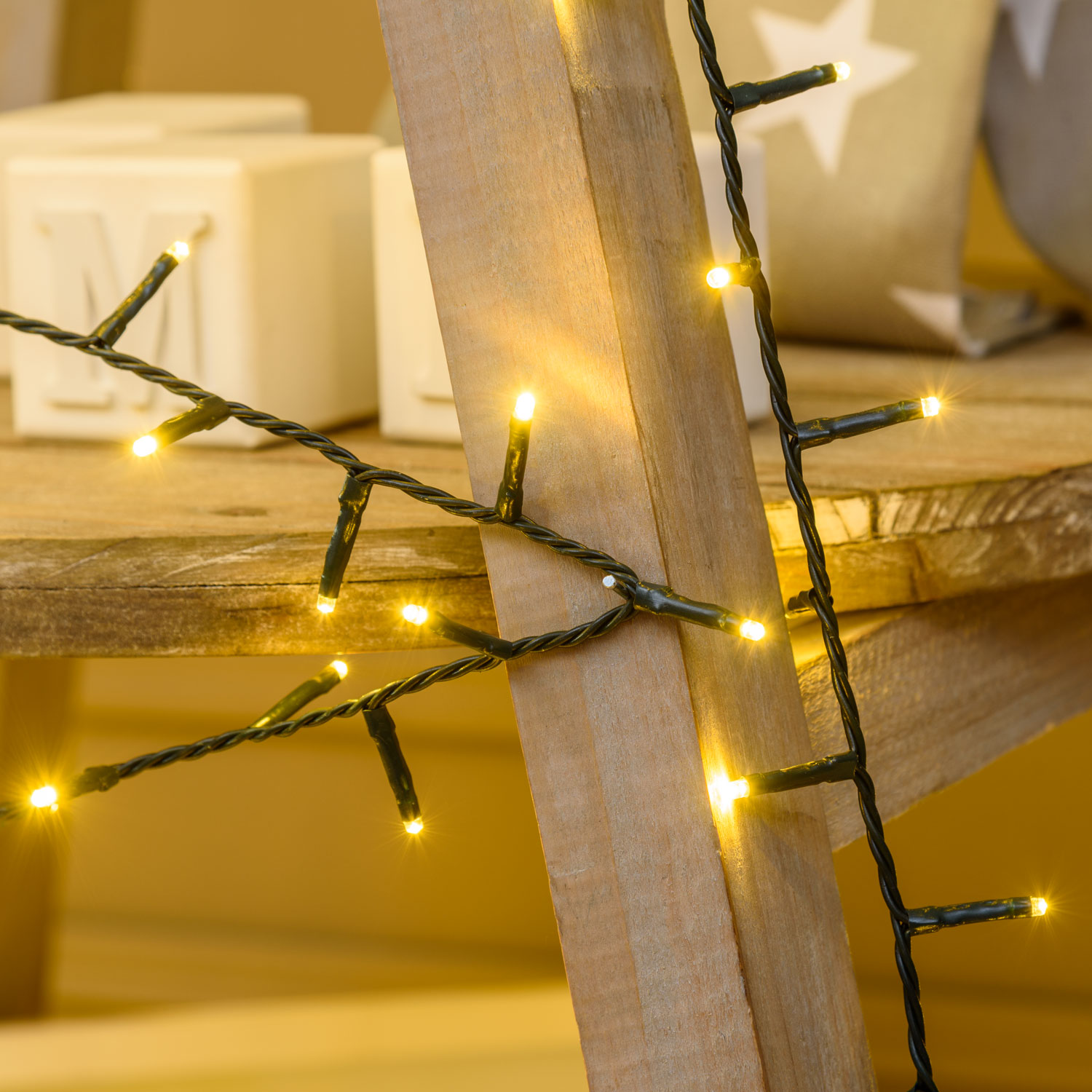 MiniCluster Lichterkette 30,5 m, 1000 MiniLEDs goldfarbig warmweiß 8 MiniCluster Lichterkette 30,5 m, 1000 MiniLEDs goldfarbig warmweiß 8