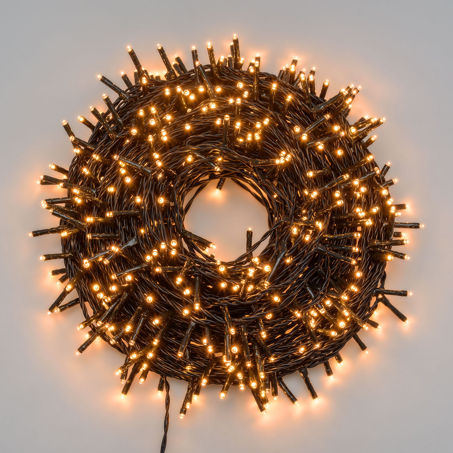 Catena 34 m, 480 miniled bianco extra caldo, cavo verde 4 Catena 34 m, 480 miniled bianco extra caldo, cavo verde 4