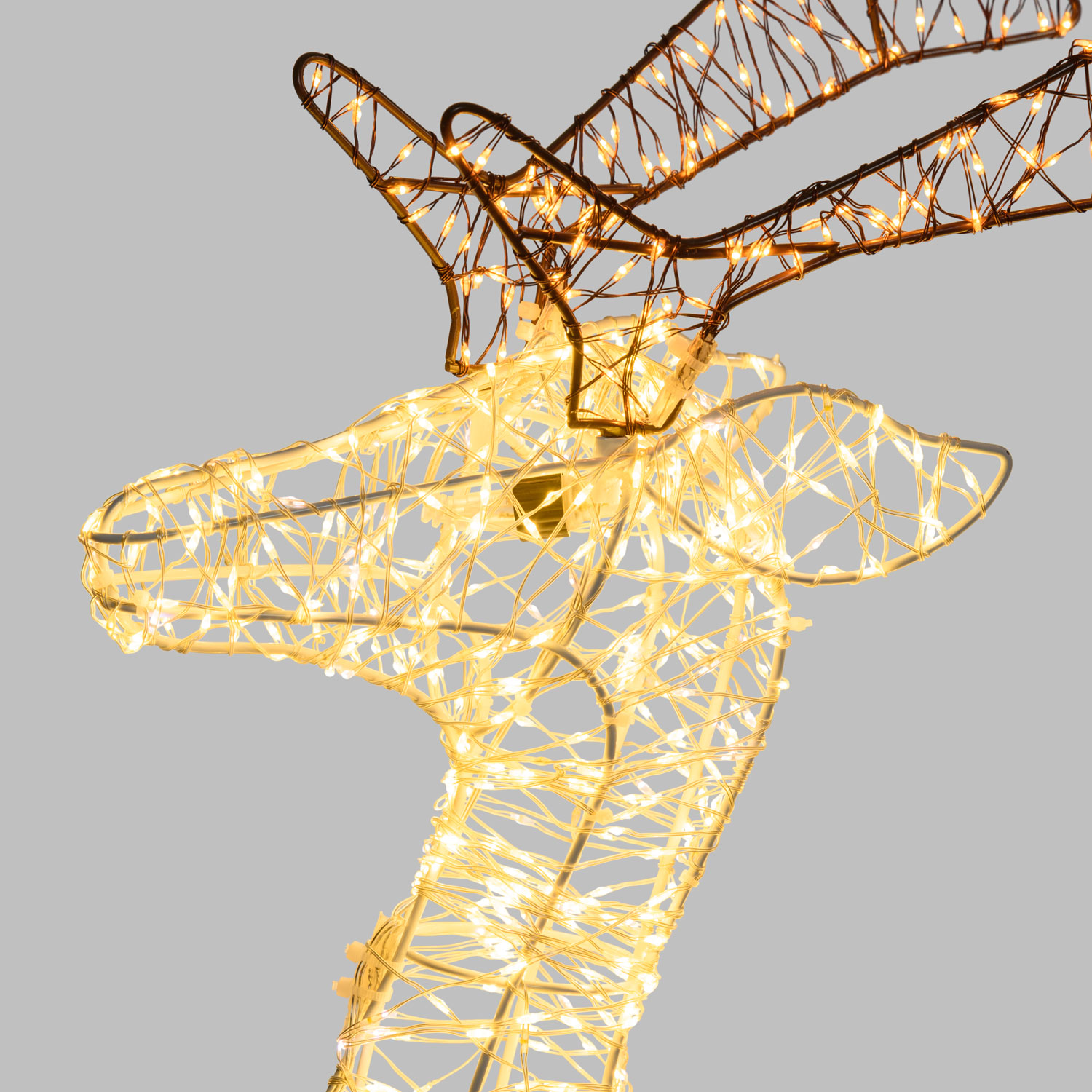 Renna con zampa alzata 3D, h 105 cm, microled bianco caldo e freddo, uso interno 6 Renna con zampa alzata 3D, h 105 cm, microled bianco caldo e freddo, uso interno 6