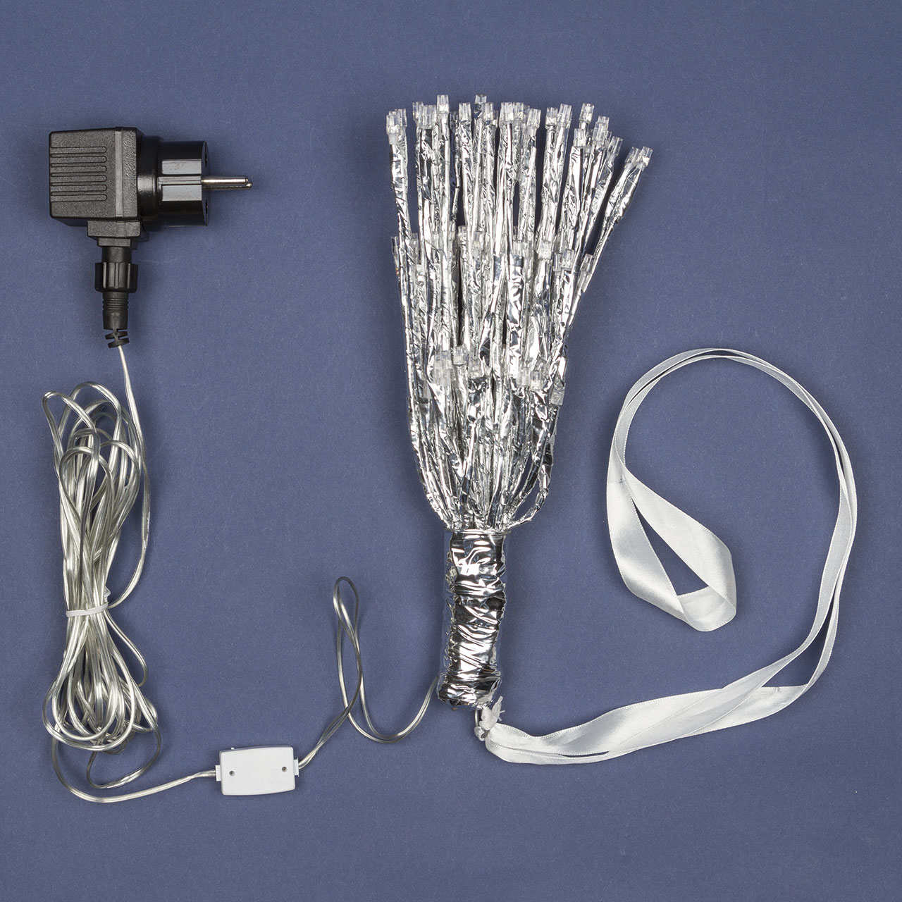 Silberner TWIGball, h 30 cm, 80 LEDs warmweiß 3 Silberner TWIGball, h 30 cm, 80 LEDs warmweiß 3