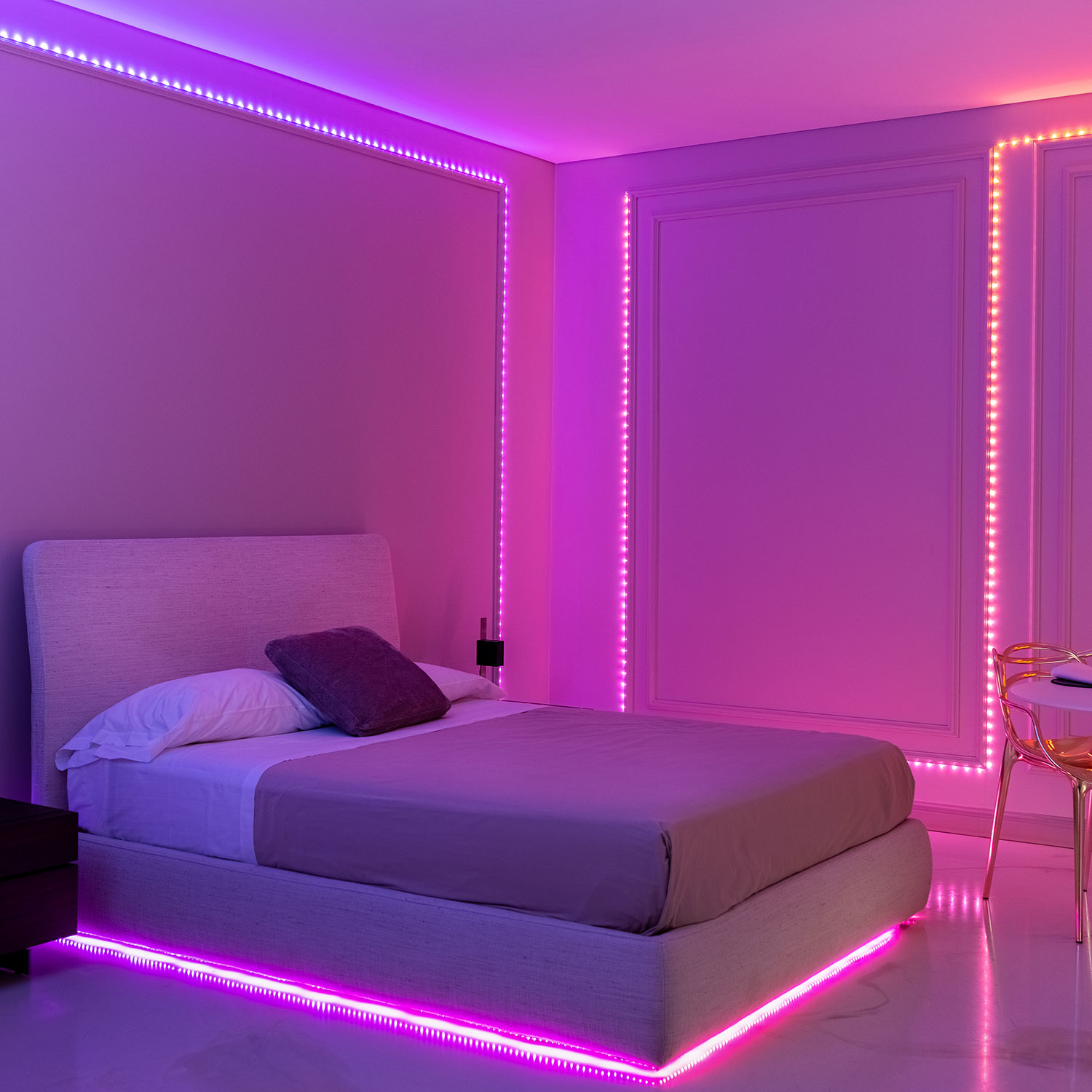 Twinkly Plus Dots Lichterkette 12,5 m, 250 PixelLEDs, RGB und warmweiß 6 Twinkly Plus Dots Lichterkette 12,5 m, 250 PixelLEDs, RGB und warmweiß 6