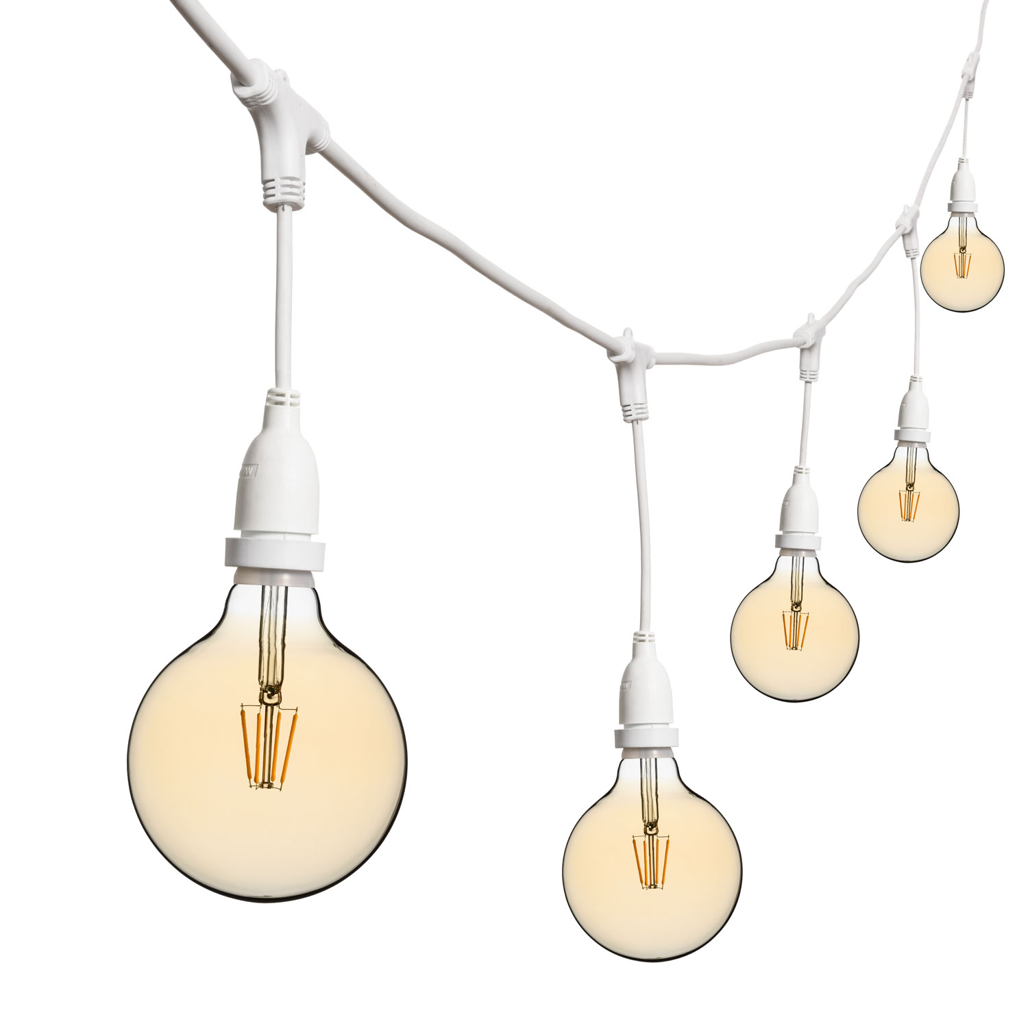 Catena 5 m, 8 lampadine led pendenti globo Ø 125 mm di 4 Watt, h 30 cm, prolungabile Catena 5 m, 8 lampadine led pendenti globo Ø 125 mm di 4 Watt, h 30 cm, prolungabile