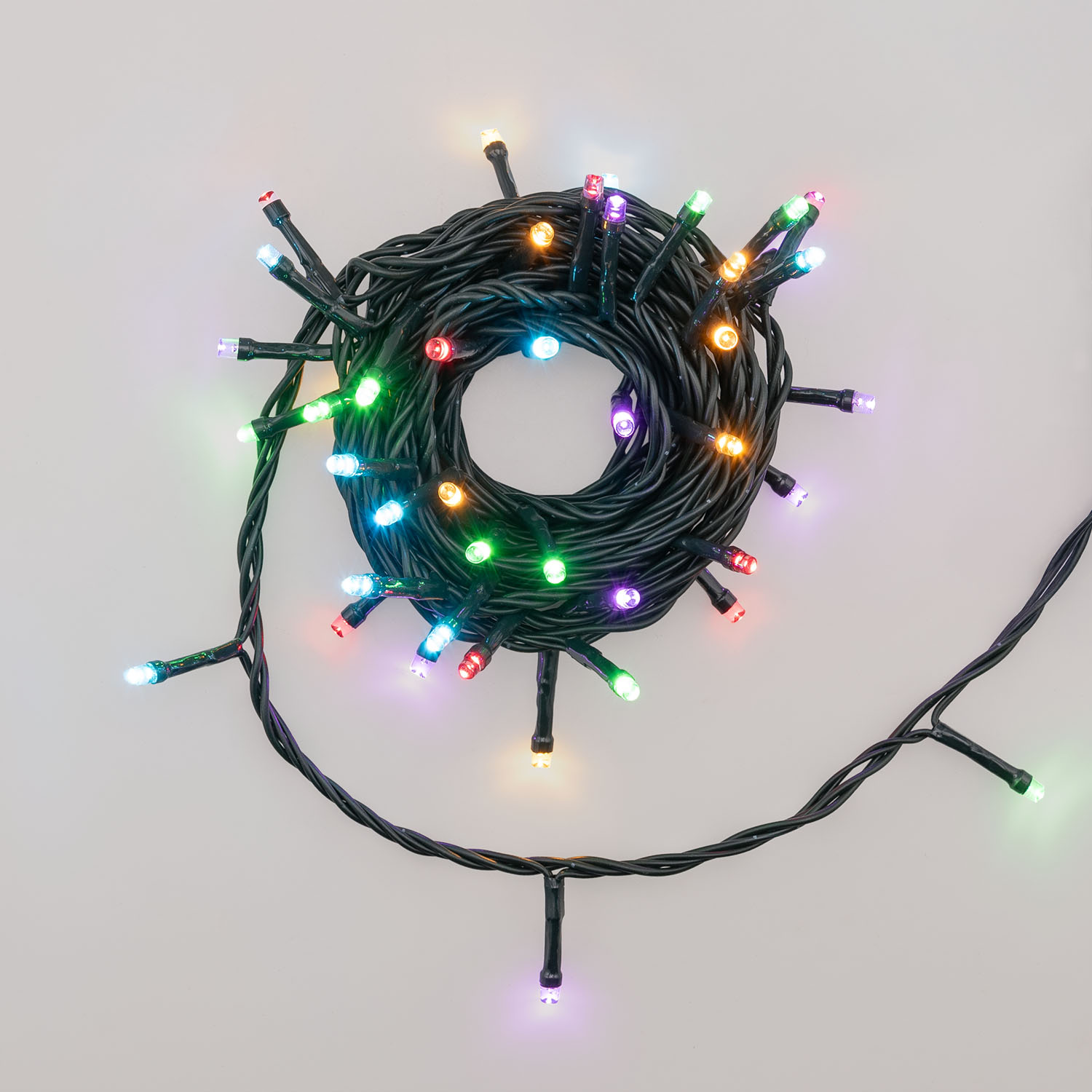 Guirnalda Connect+ 5 m, 50 led multicolor, cable verde, prolongable Guirnalda Connect+ 5 m, 50 led multicolor, cable verde, prolongable