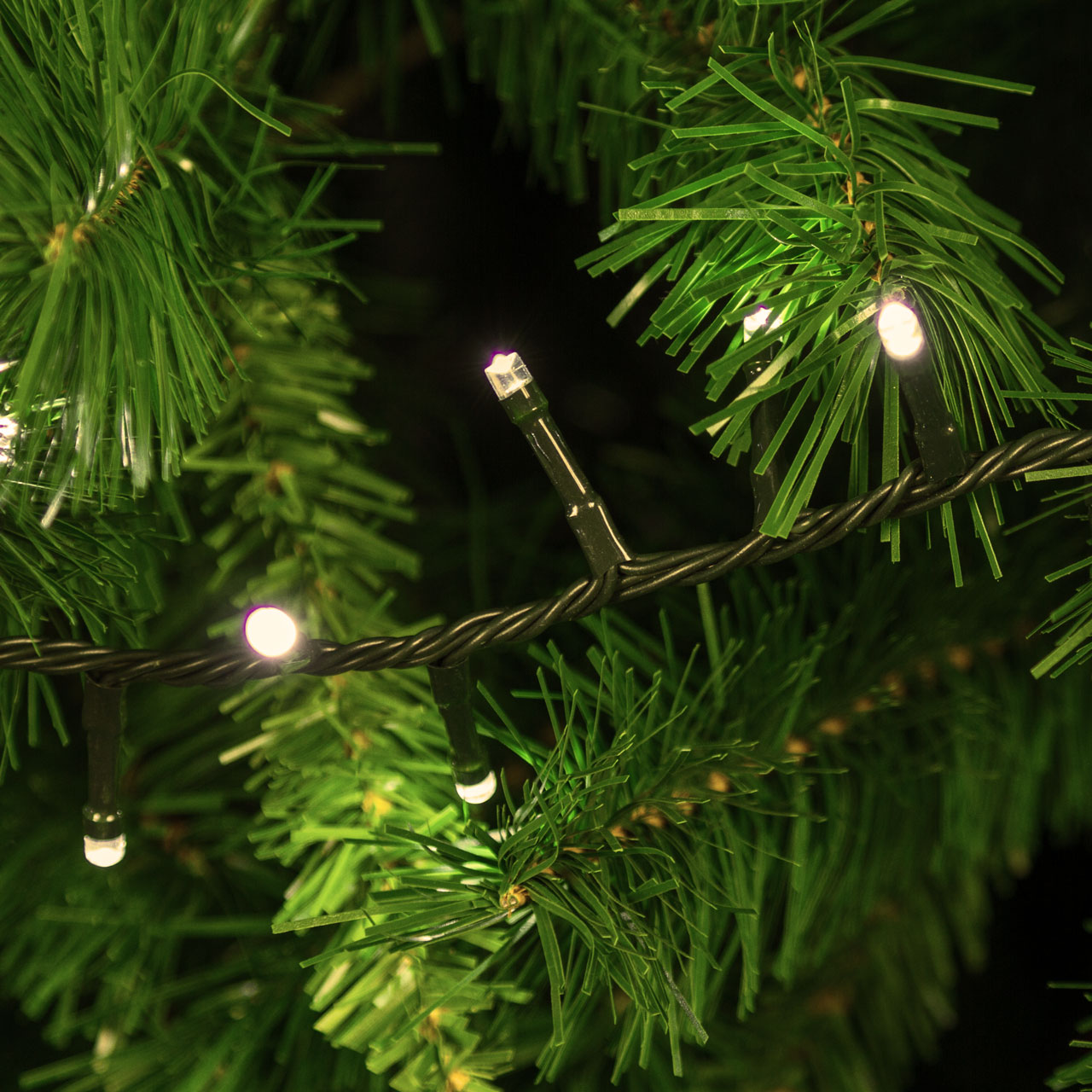 MiniCluster Lichterkette 30,5 m, 1500 LEDs warmweiß 3 MiniCluster Lichterkette 30,5 m, 1500 LEDs warmweiß 3