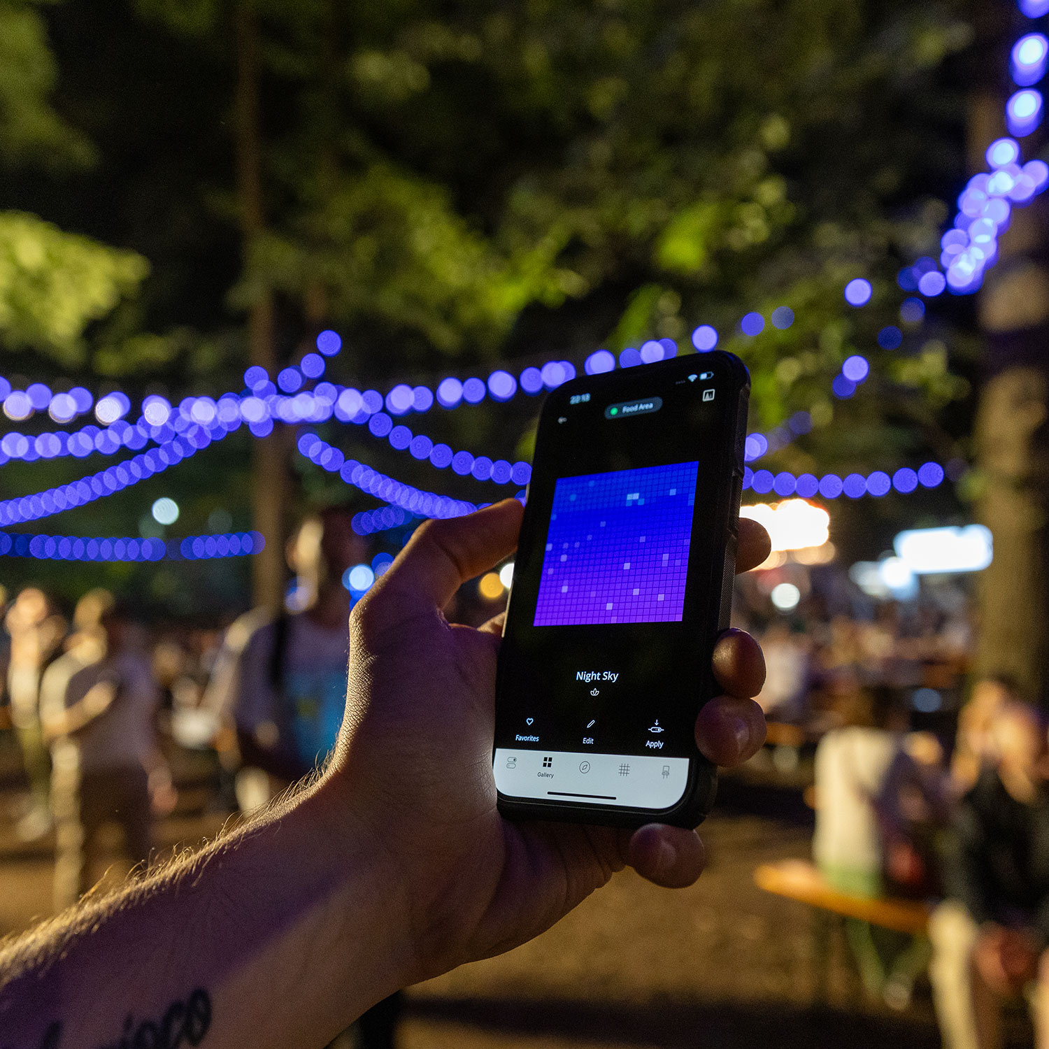 Twinkly Plus Lichterkette 20 m, 40 PixelLED-Glühbirnen, RGB und warmweiß 5 Twinkly Plus Lichterkette 20 m, 40 PixelLED-Glühbirnen, RGB und warmweiß 5