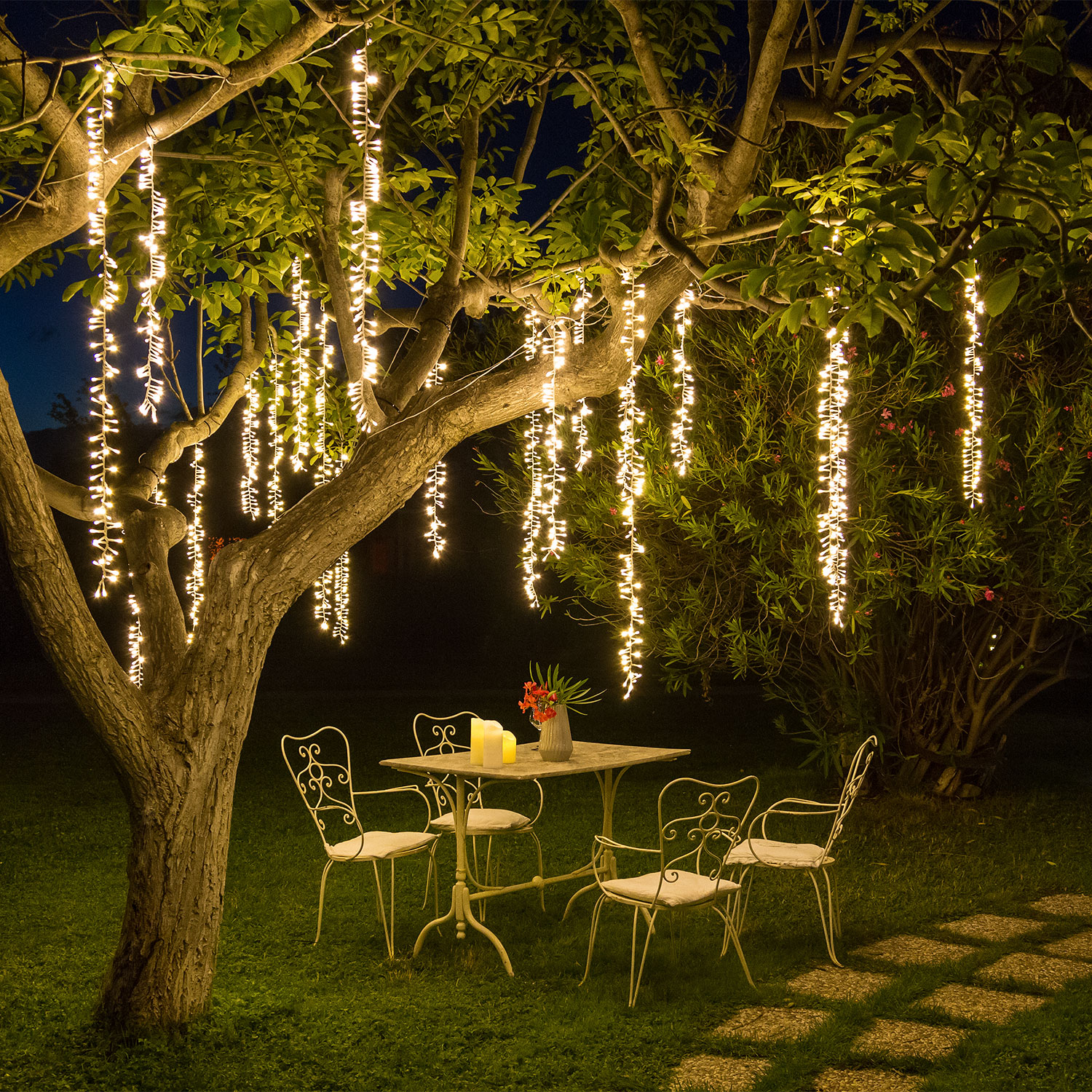 Cascata di luci a 3 nastri, 288 led bianco caldo, cavo verde, prolungabile 1 Cascata di luci a 3 nastri, 288 led bianco caldo, cavo verde, prolungabile 1