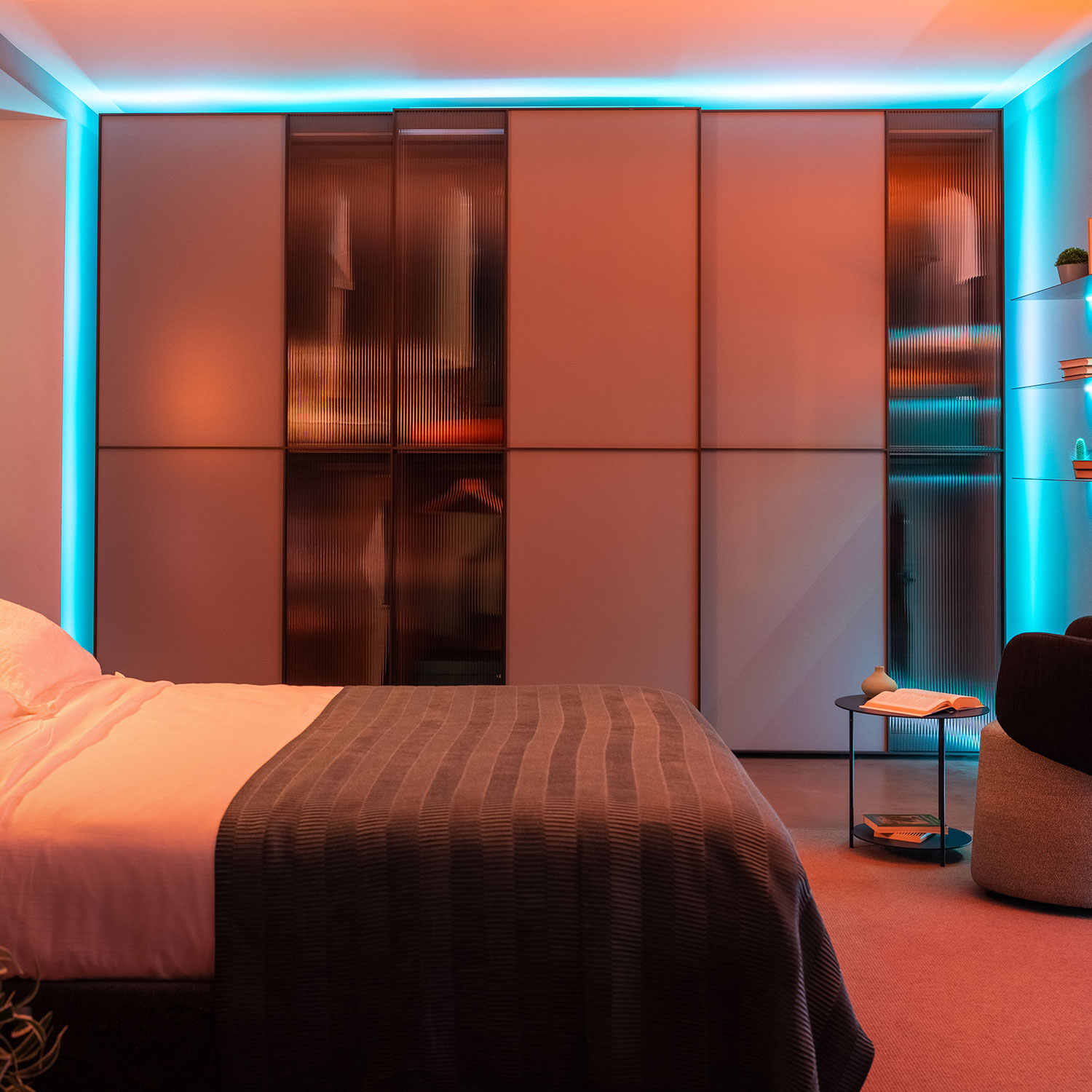 Twinkly Plus Dots Lichterkette 12,5 m, 250 PixelLEDs, RGB und warmweiß 5 Twinkly Plus Dots Lichterkette 12,5 m, 250 PixelLEDs, RGB und warmweiß 5