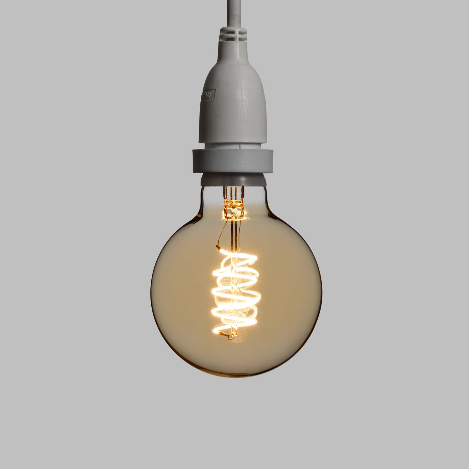 Catena 5 m, 8 lampadine pendenti globo Ø 95 mm, h 70 cm, led a spirale, prolungabile 3 Catena 5 m, 8 lampadine pendenti globo Ø 95 mm, h 70 cm, led a spirale, prolungabile 3