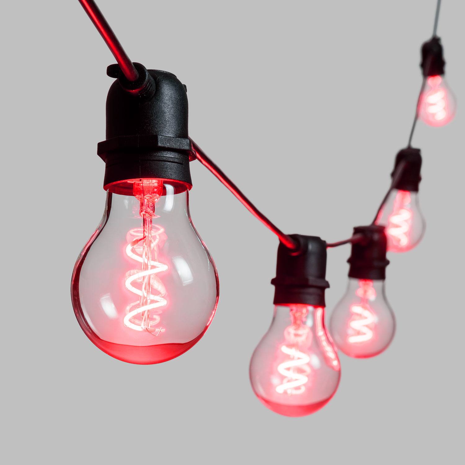 5 m Lichterkette, 10 LED Tropfenbirnen Ø 6 cm, Spiral Filament, rot, erweiterbar 5 m Lichterkette, 10 LED Tropfenbirnen Ø 6 cm, Spiral Filament, rot, erweiterbar
