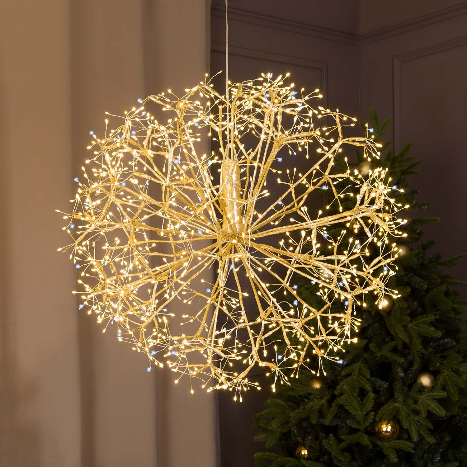 RICCO Sphere with Champagne Branches, Ø 60 cm, 1200 Warm White and White MicroLEDs, Indoor Use RICCO Sphere with Champagne Branches, Ø 60 cm, 1200 Warm White and White MicroLEDs, Indoor Use