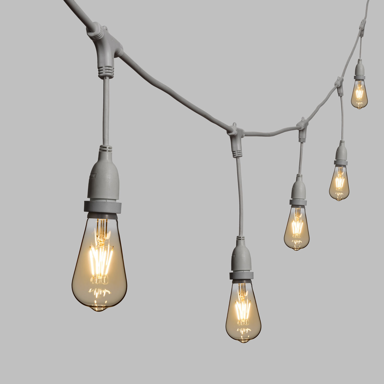 5m Lichterkette, 8 hängende LED Edison Birnen 4 Watt Ø 64 mm, weißes Kabel, erweiterbar 3 5m Lichterkette, 8 hängende LED Edison Birnen 4 Watt Ø 64 mm, weißes Kabel, erweiterbar 3