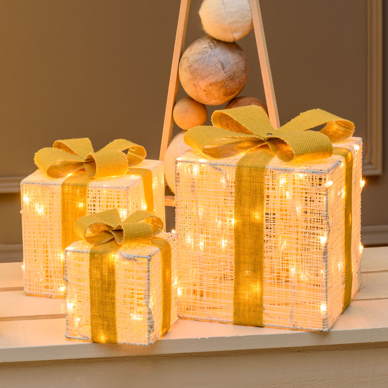 Lot de 3 paquets cadeaux Light Cream & Brown, 120 led blanc chaud traditionnel Lot de 3 paquets cadeaux Light Cream & Brown, 120 led blanc chaud traditionnel